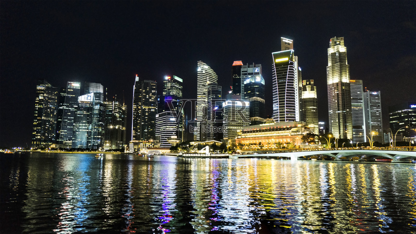 晚上的城市照片摄影图片