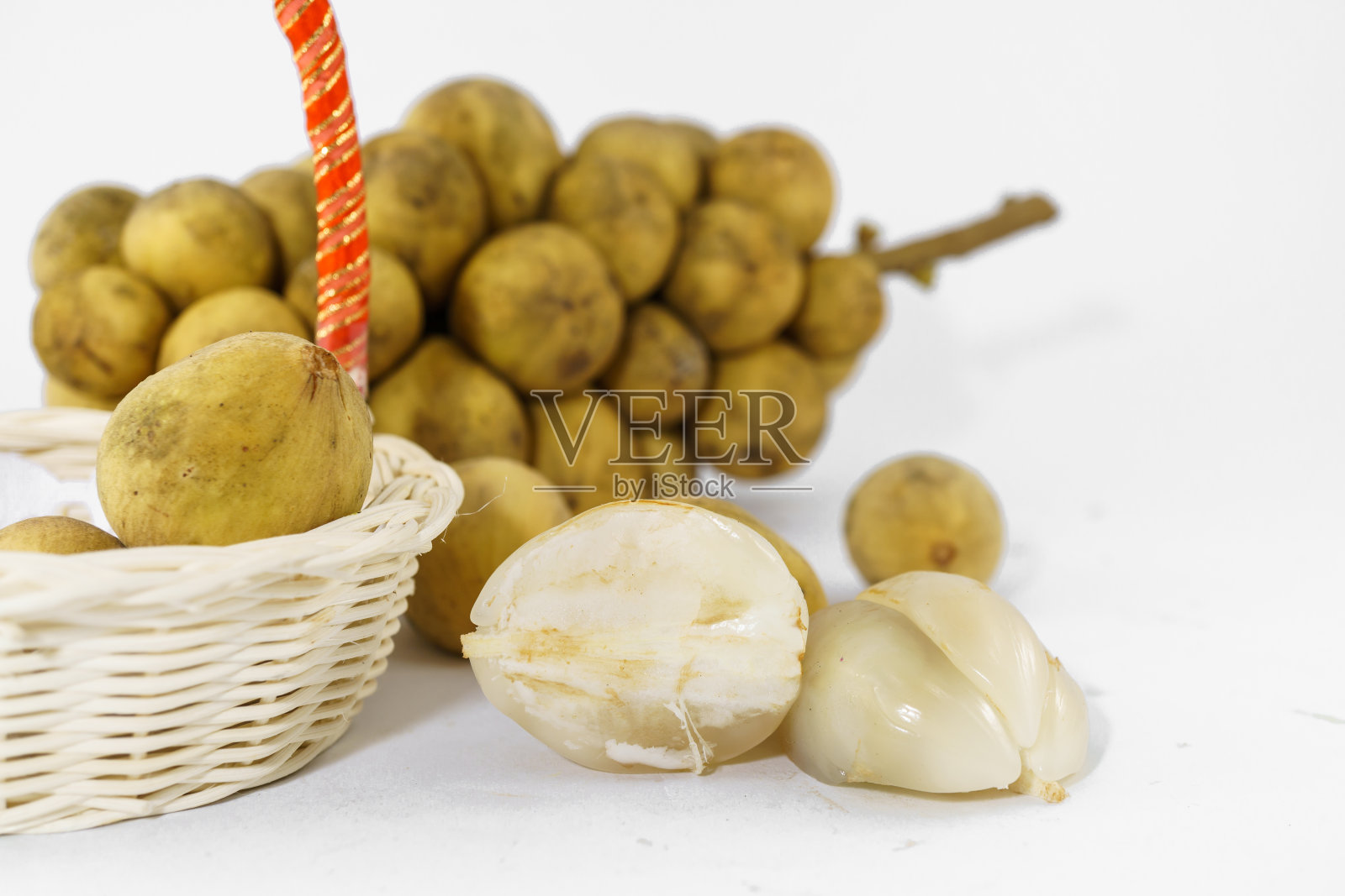 热带水果龙孔,枸杞果照片摄影图片