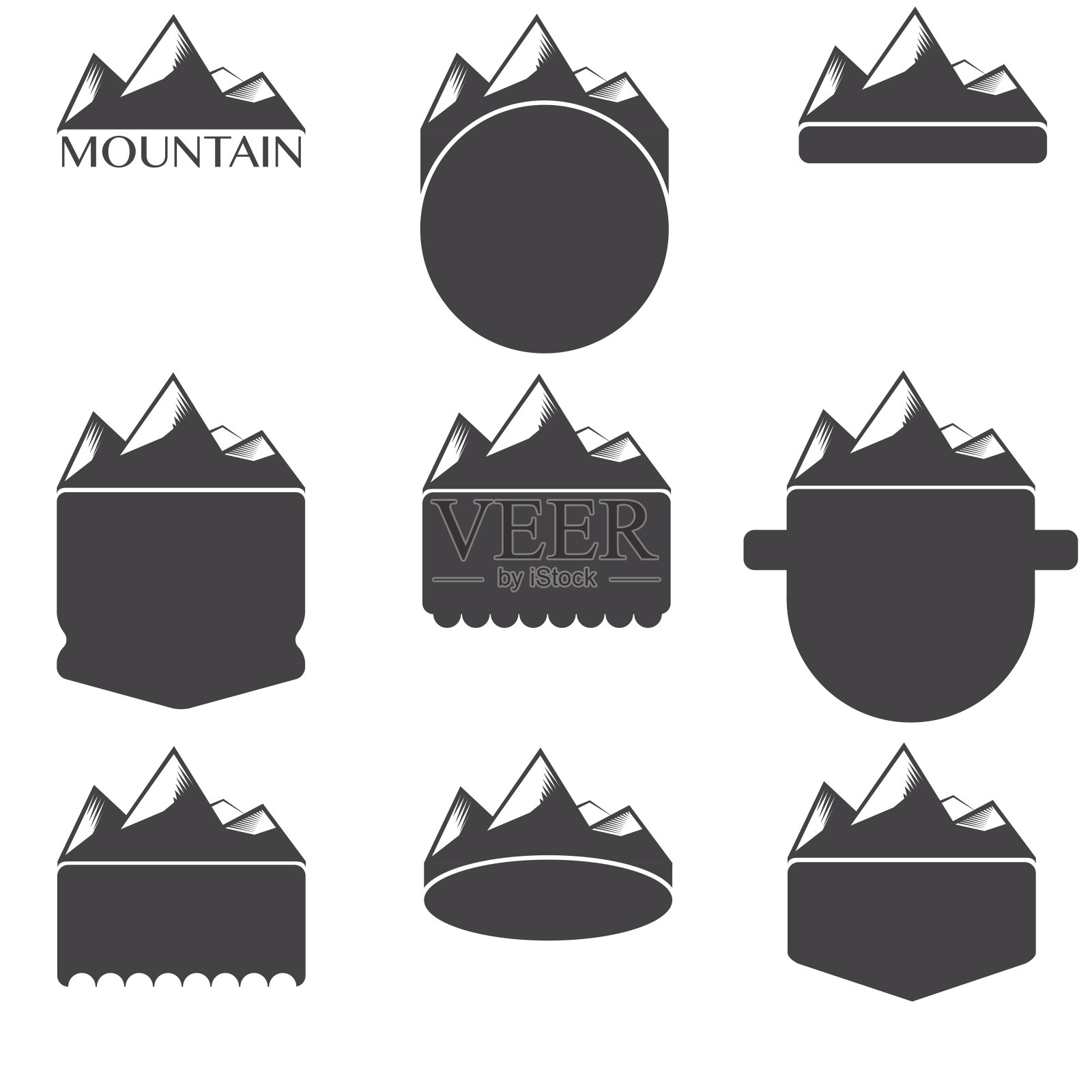 复古空白徽章与山。插画图片素材