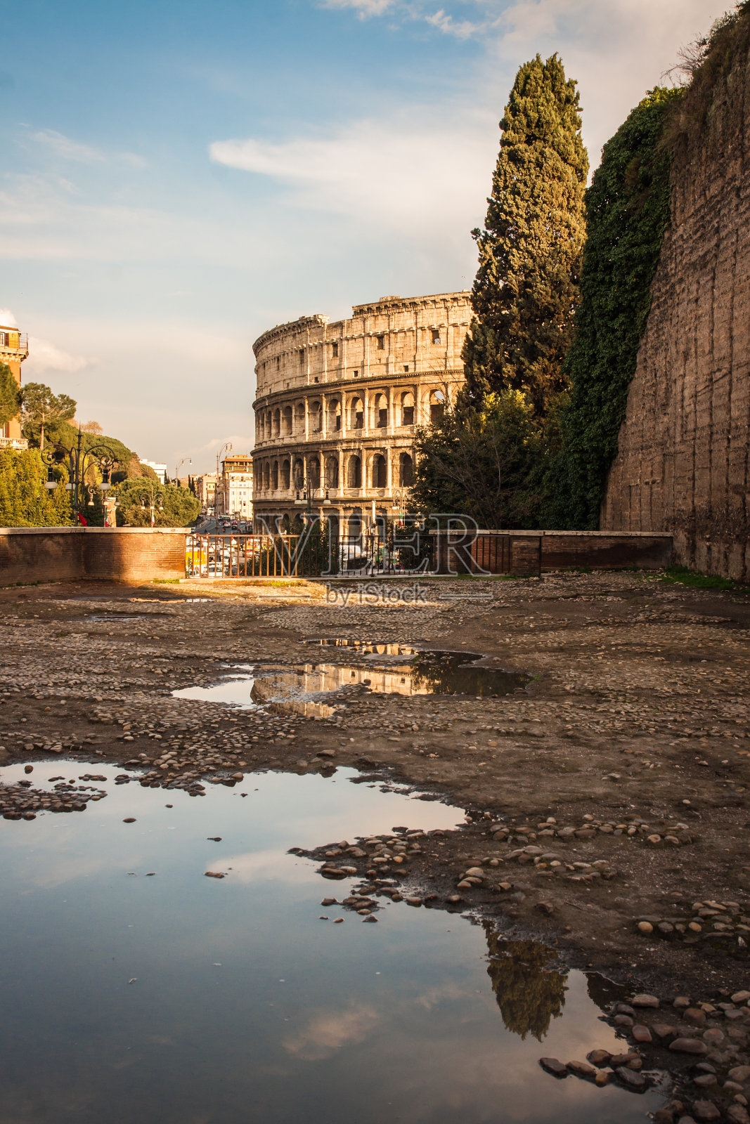 科洛舍姆的废墟照片摄影图片