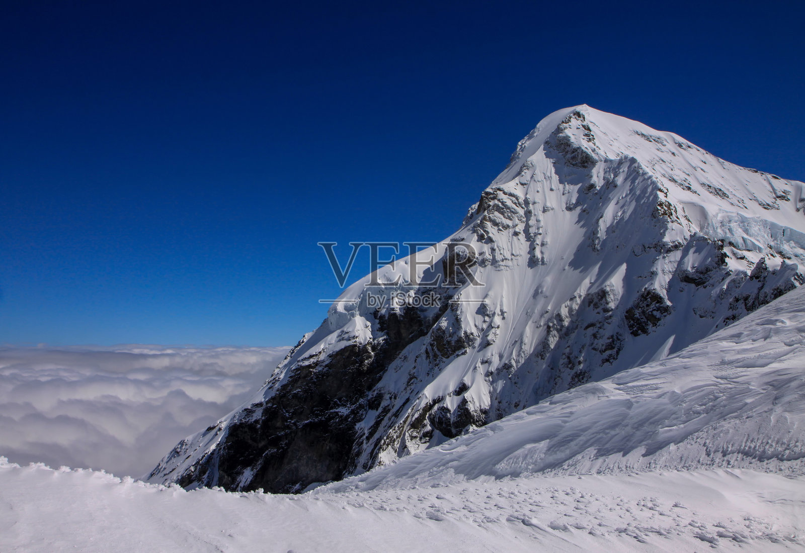 山西汉姆联队瑞士。照片摄影图片