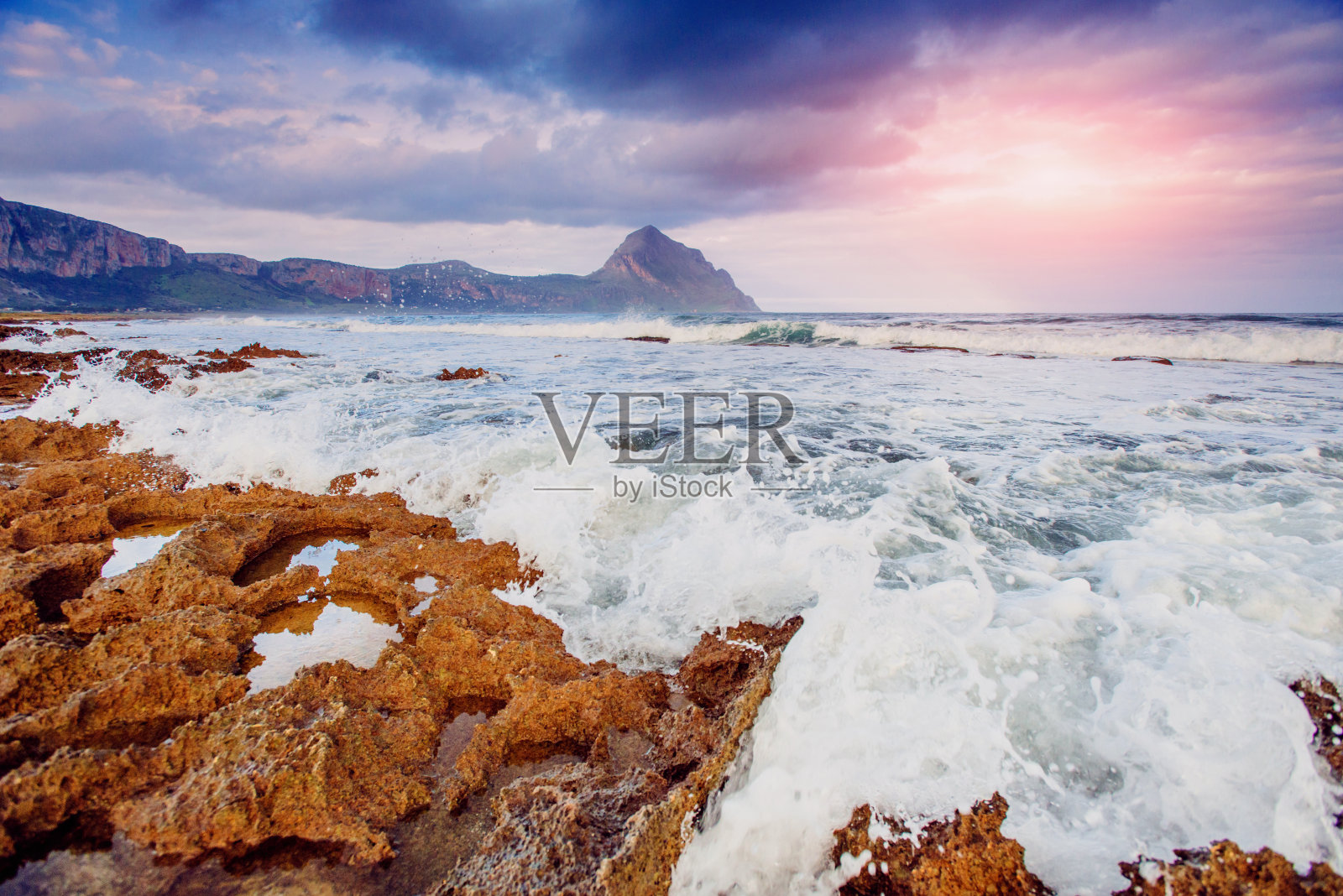 美丽的海景在海洋海滩照片摄影图片