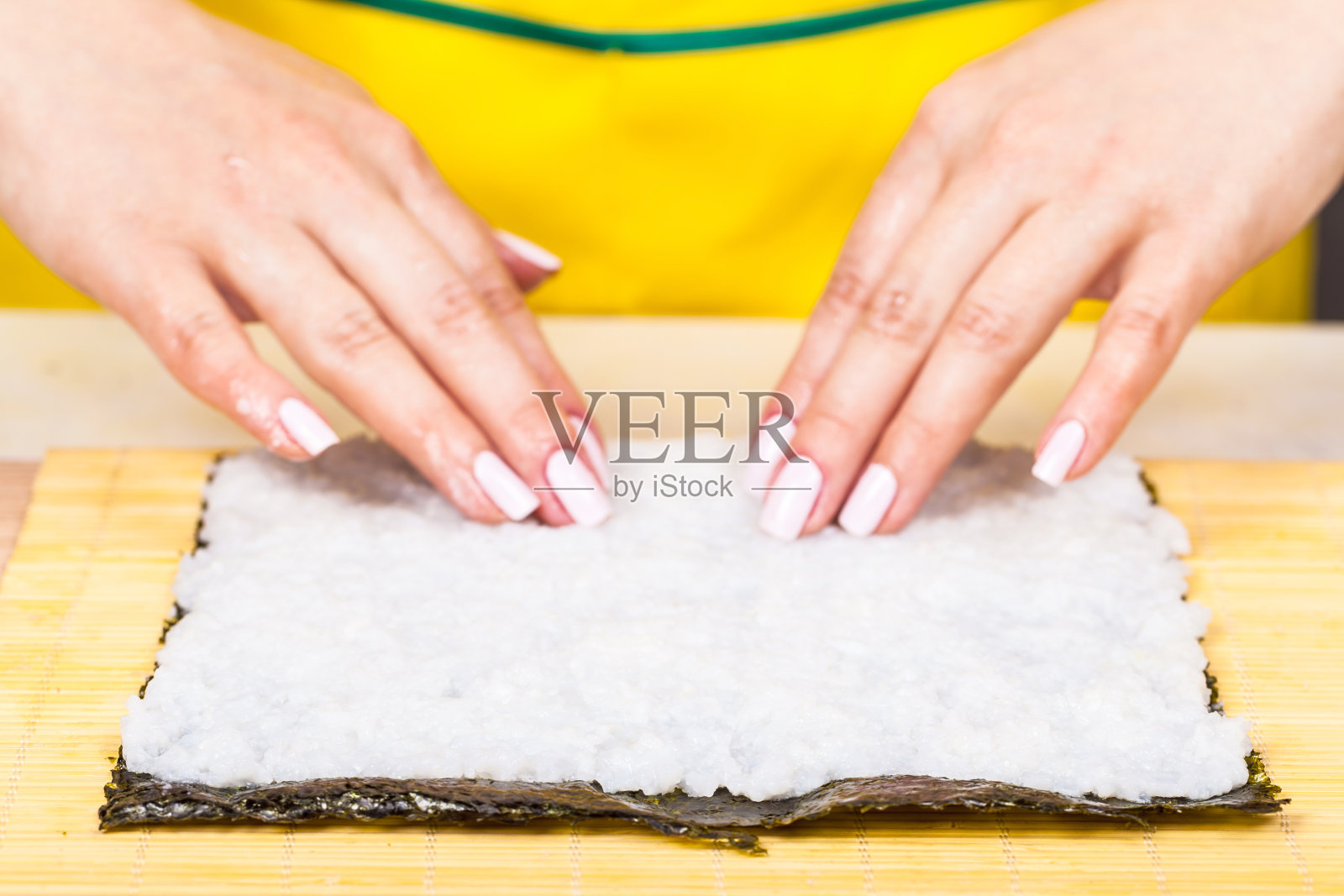 煮米饭照片摄影图片