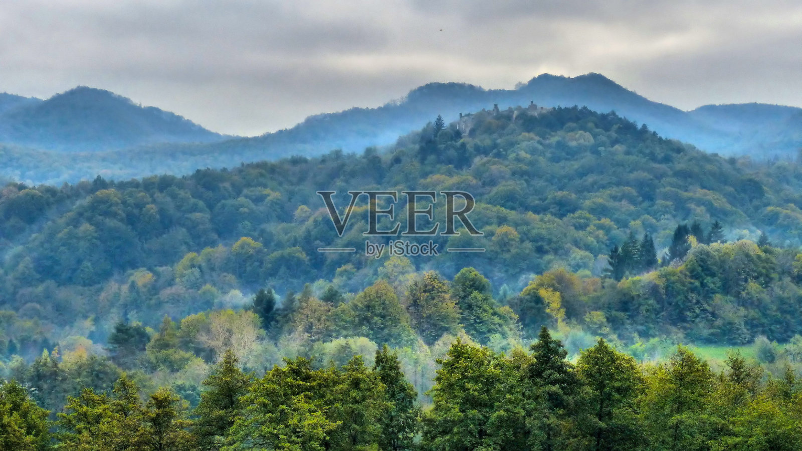 神秘的土地照片摄影图片