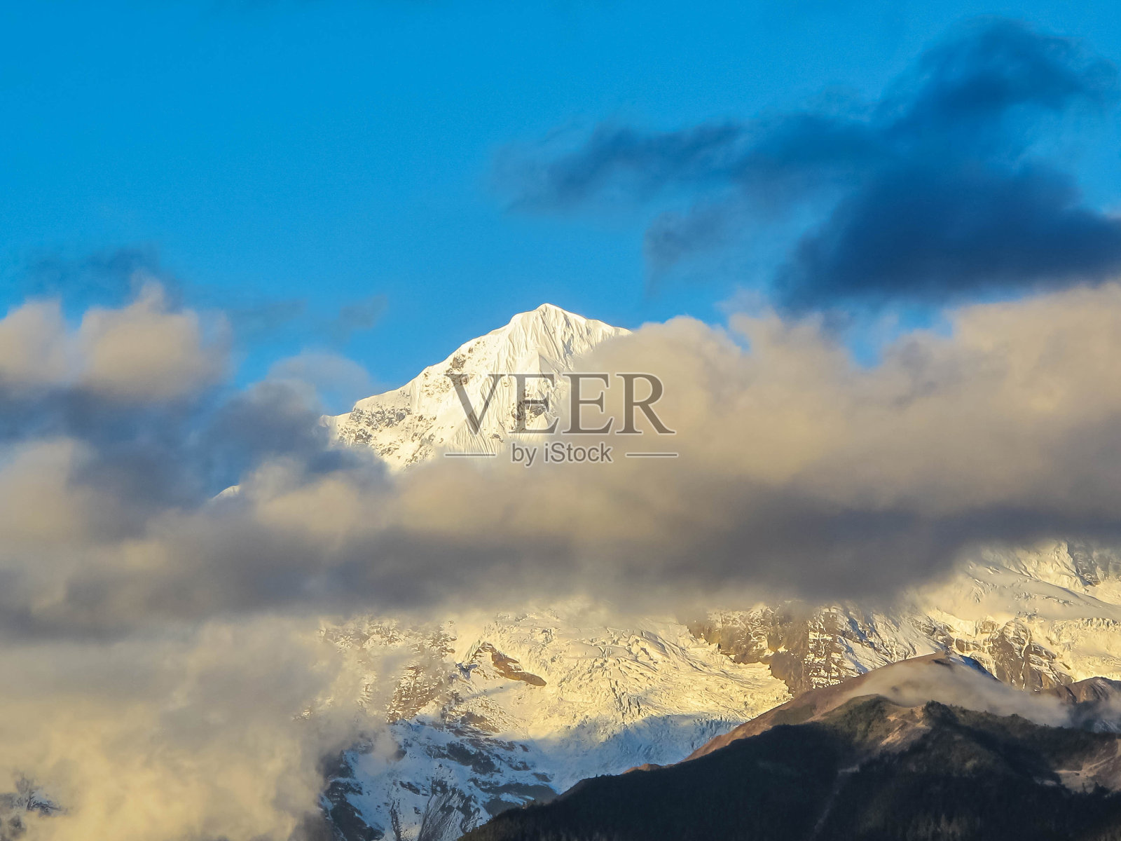 中国迪庆,云南,卡瓦格博峰,梅里雪山照片摄影图片