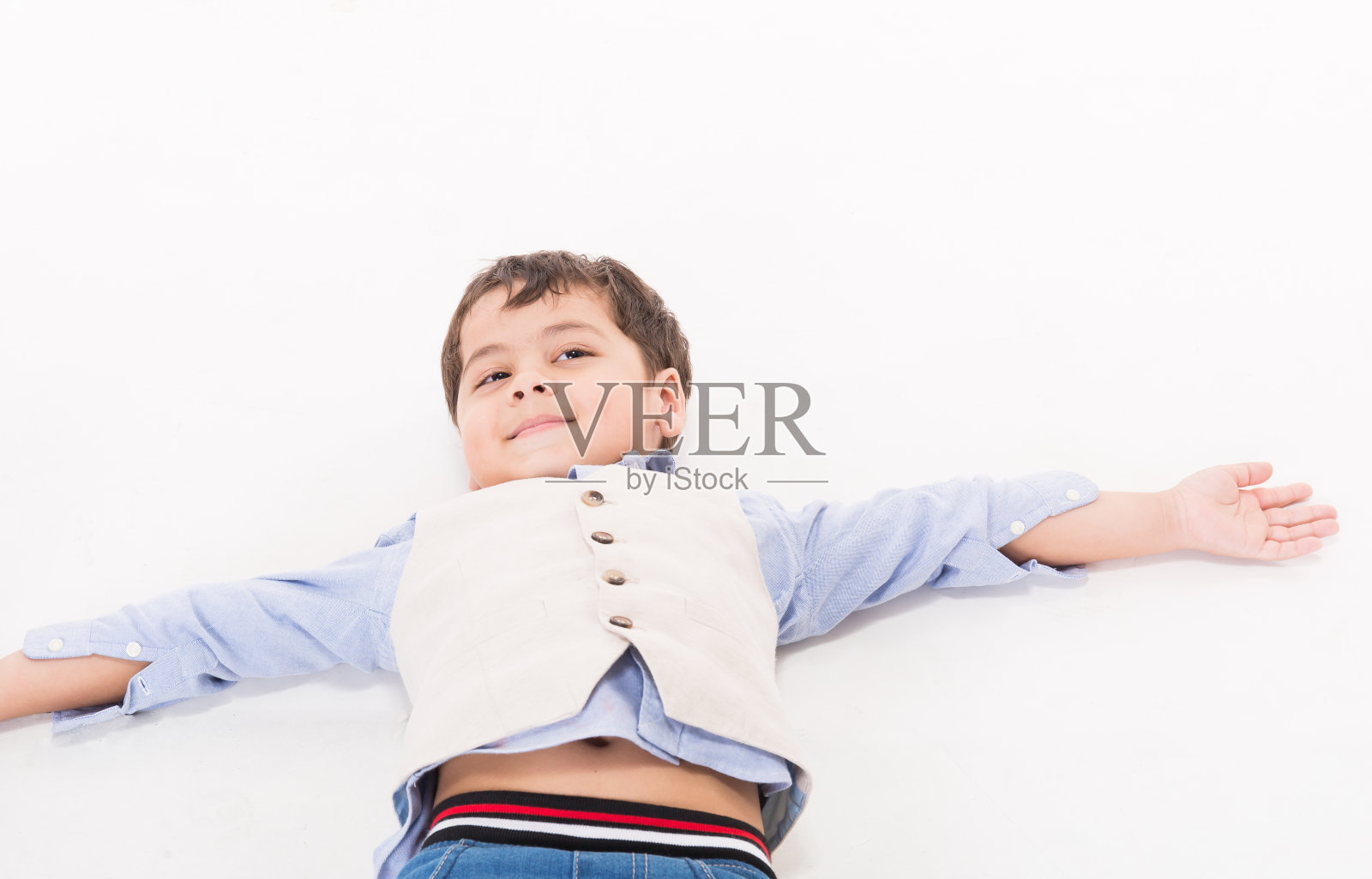 男孩照片摄影图片