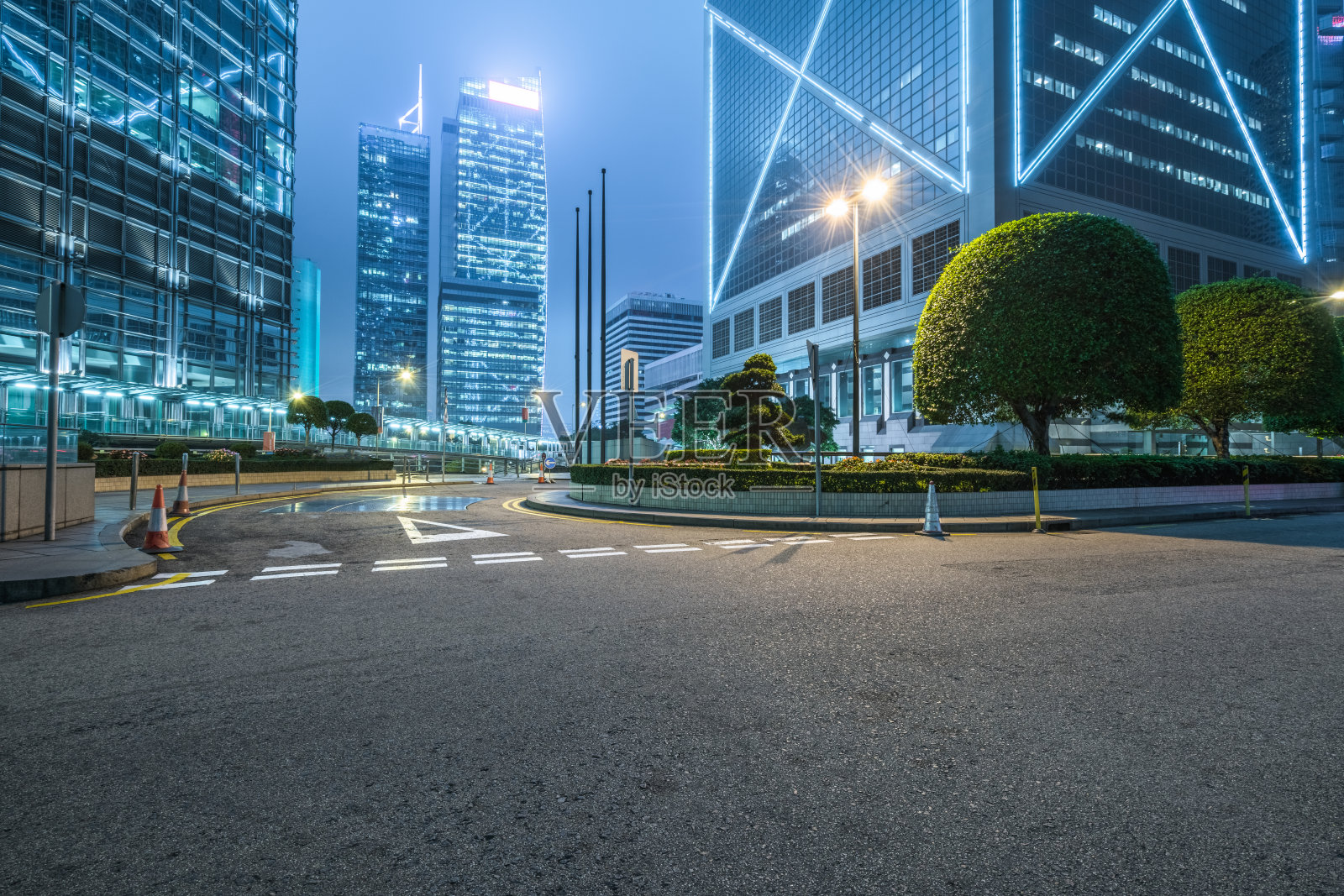 道路与建筑照片摄影图片