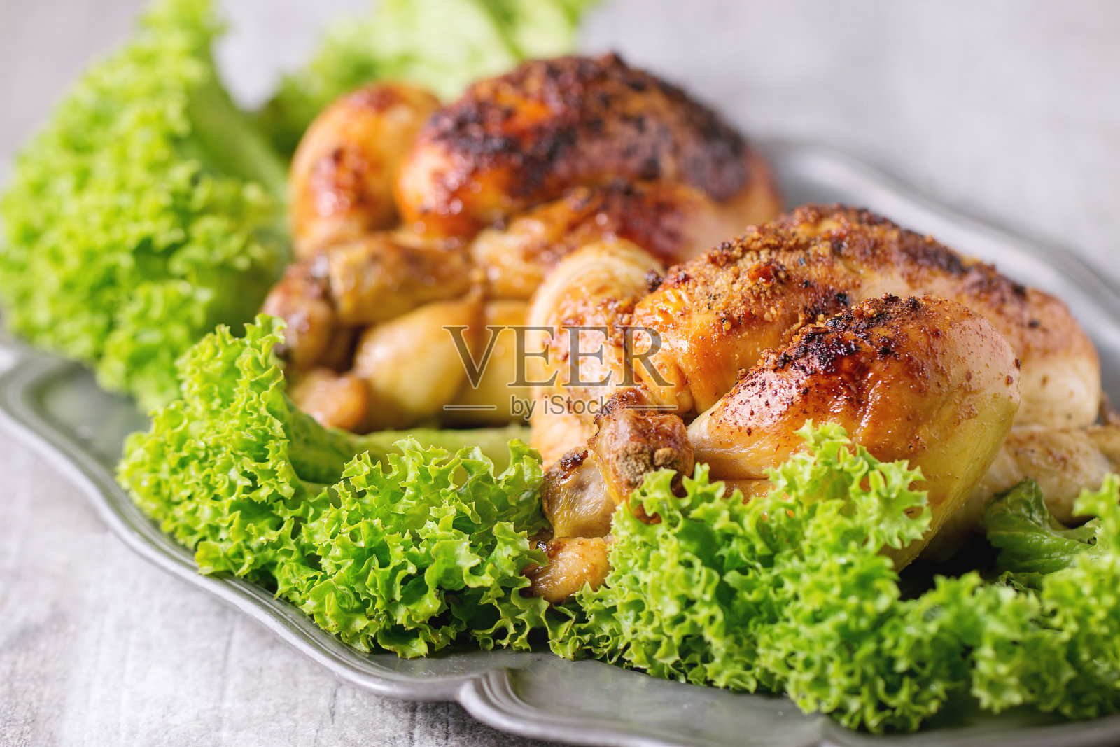 烤鸡腿照片摄影图片