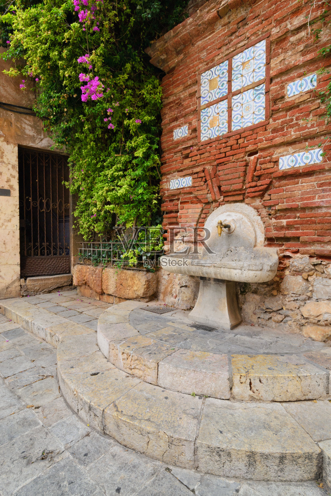 古董街照片摄影图片