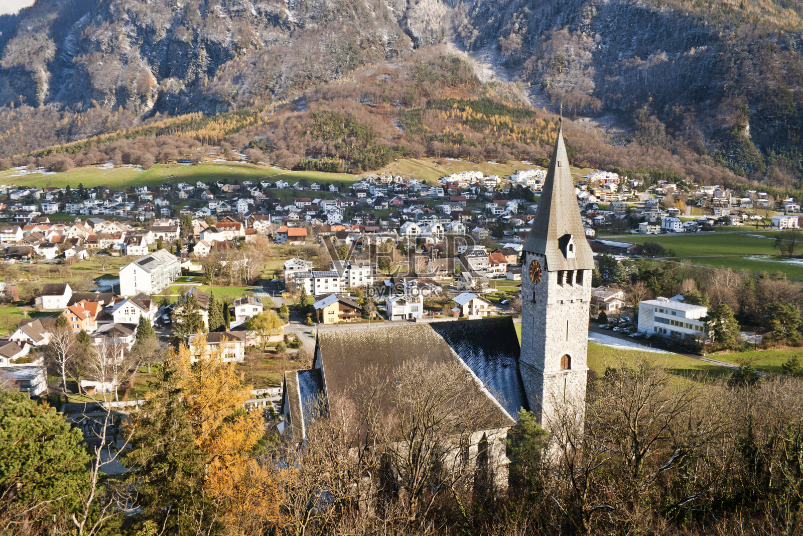 列支敦斯登山谷照片摄影图片