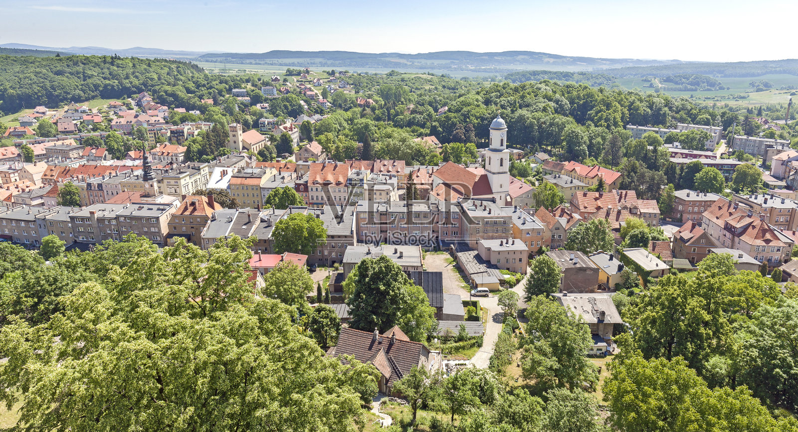 博尔科夫小镇全景,波兰。照片摄影图片