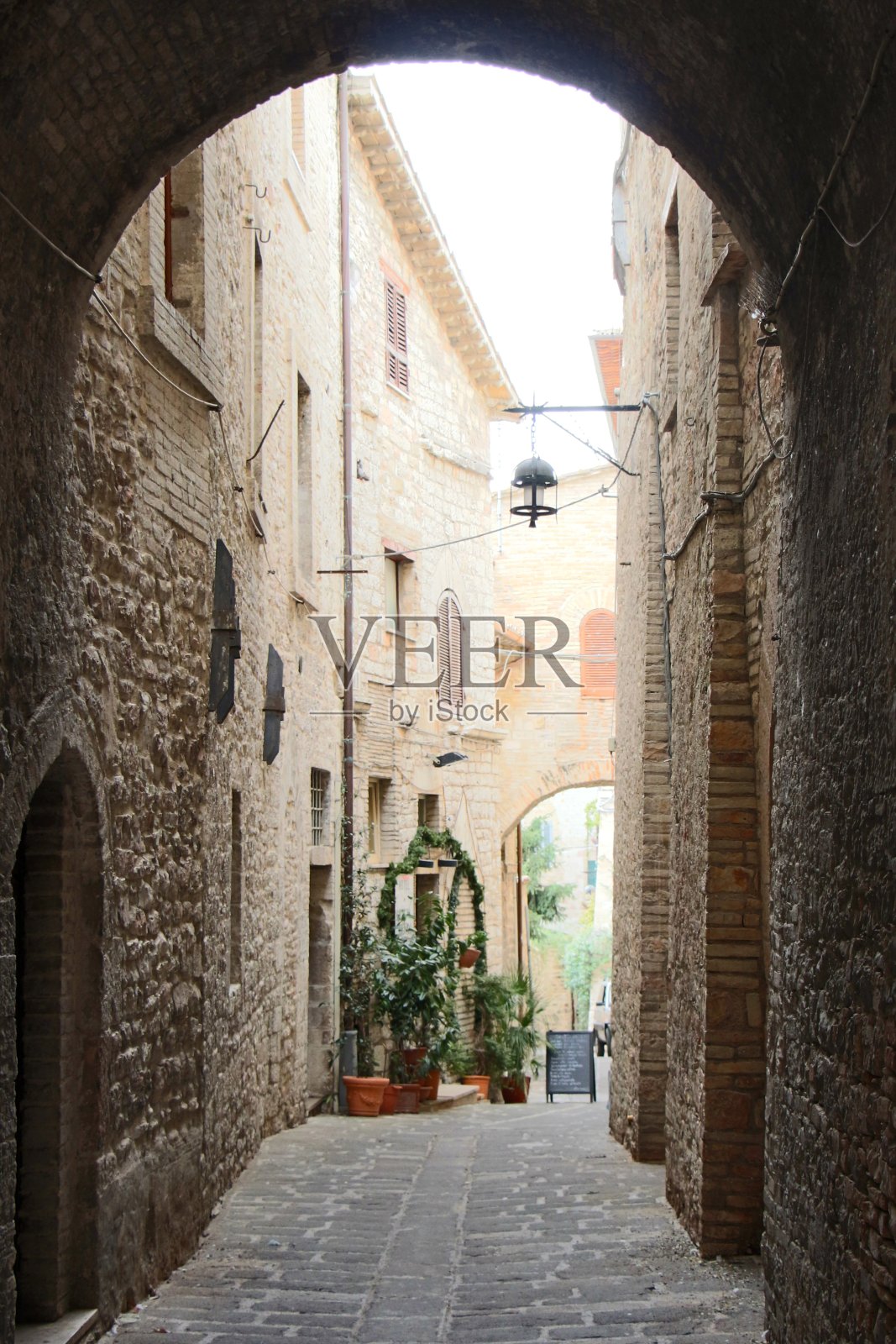 阿西西——老城的一条小街照片摄影图片