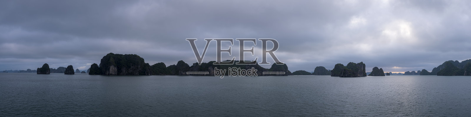 越南的下龙湾照片摄影图片