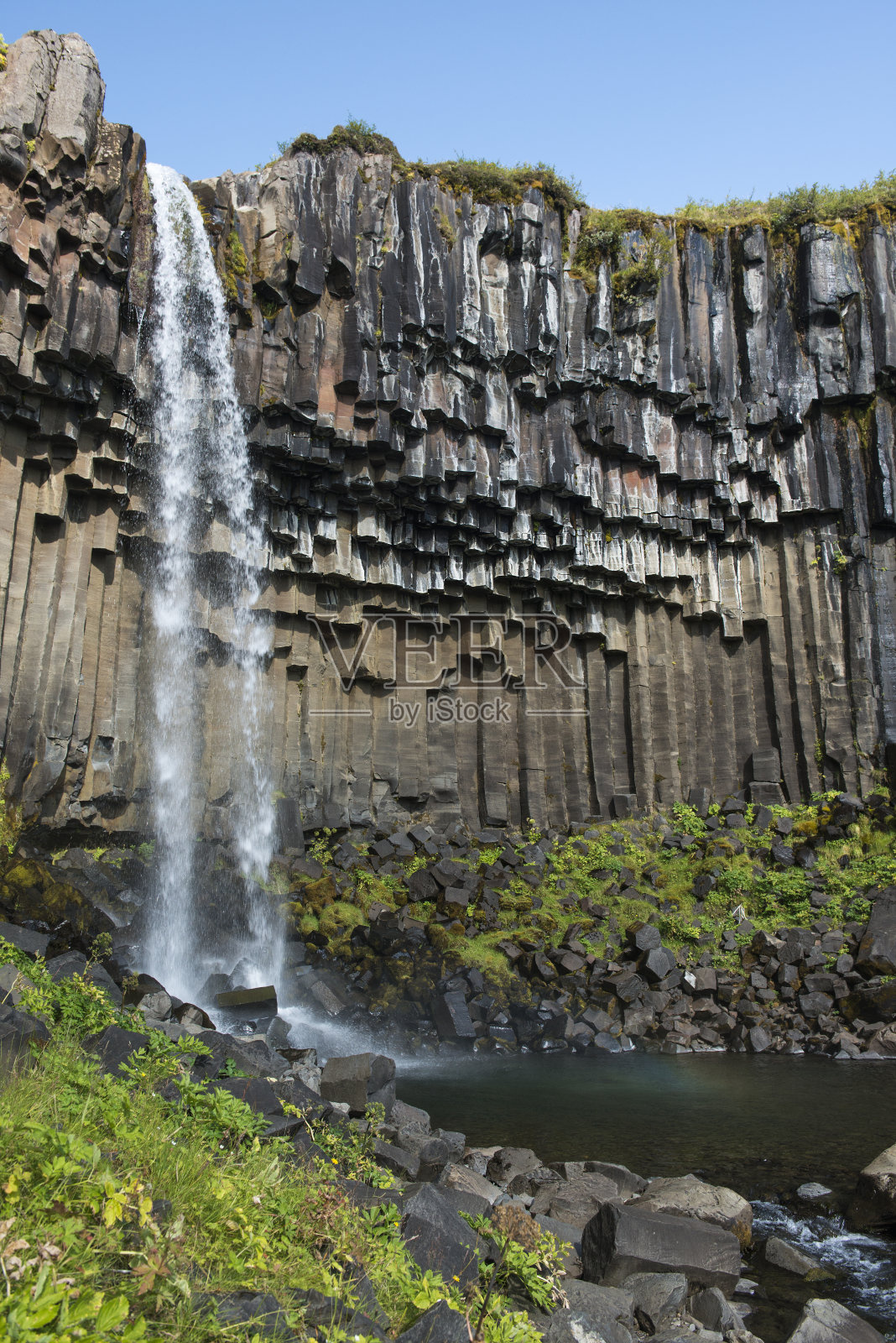 著名的Svartifoss(黑瀑布),冰岛Skaftafell国家公园照片摄影图片