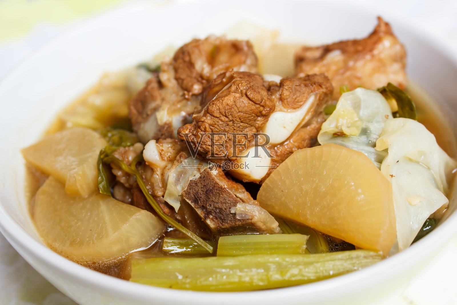 中国蔬菜炖肉。照片摄影图片