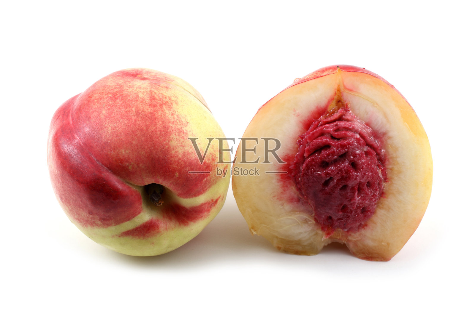 油桃加一半照片摄影图片