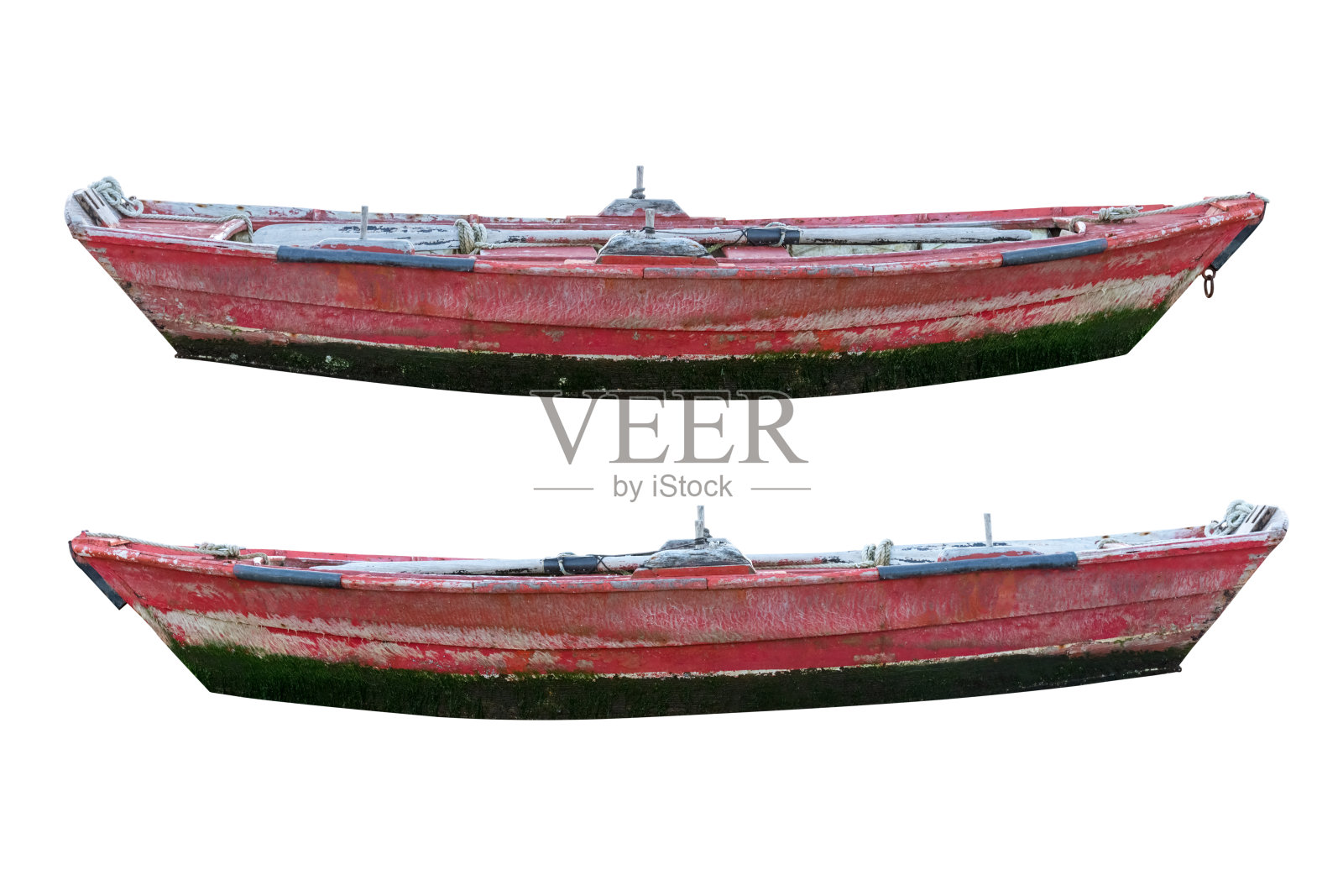 白色背景上孤立的木制渔船照片摄影图片