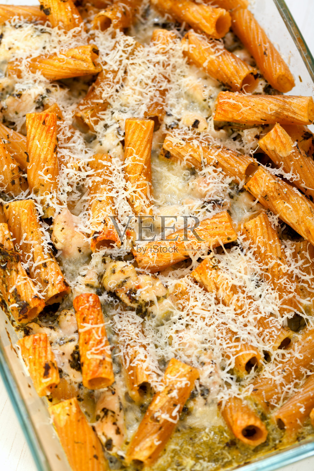 烤海鲜意大利面照片摄影图片