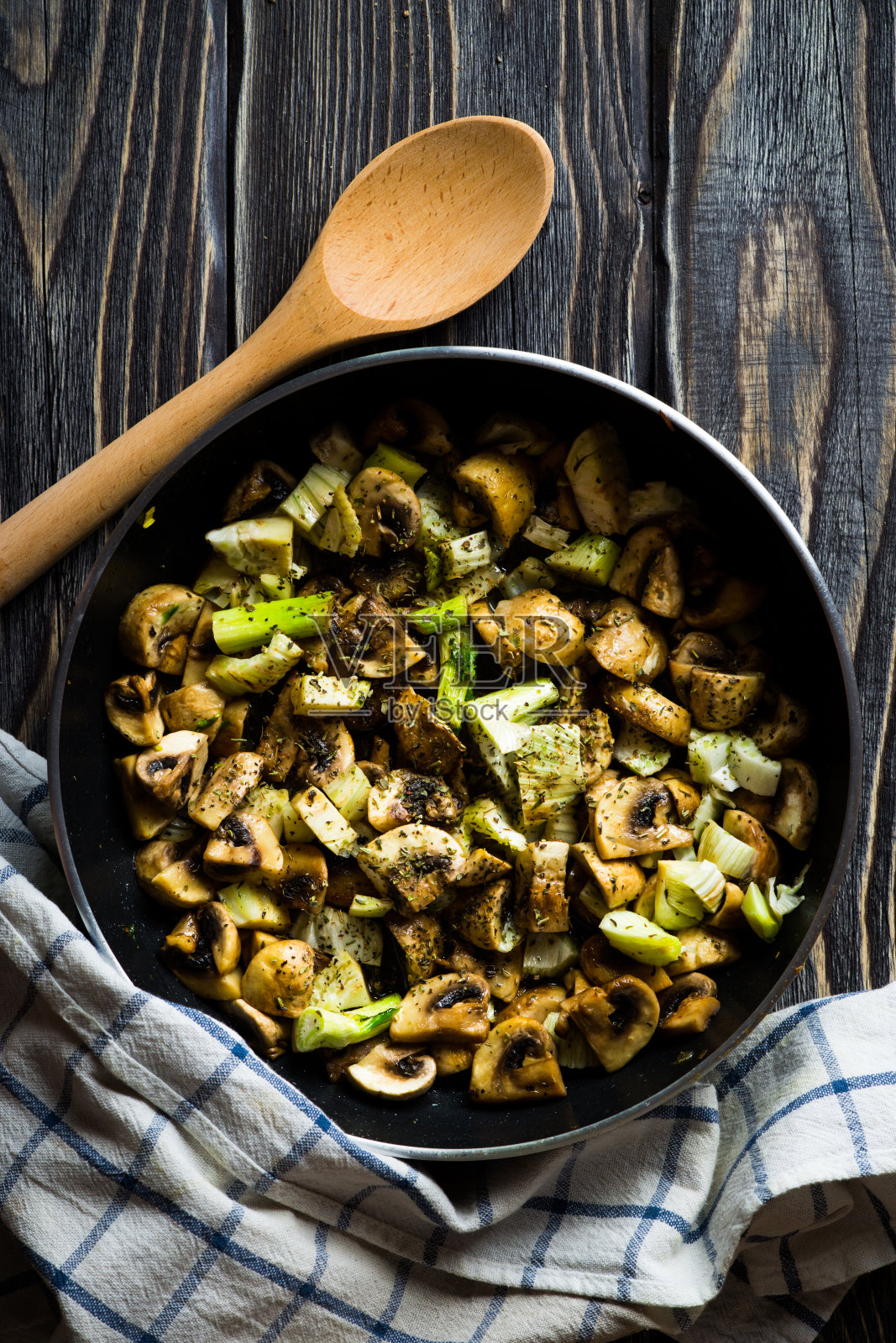 烤捣碎室照片摄影图片