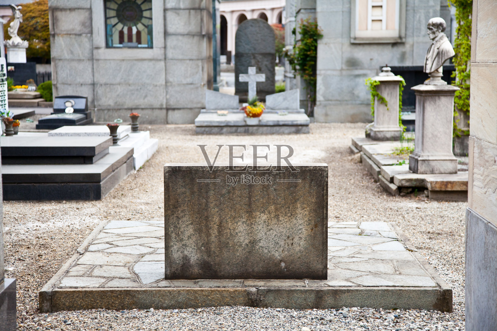 墓碑上照片摄影图片