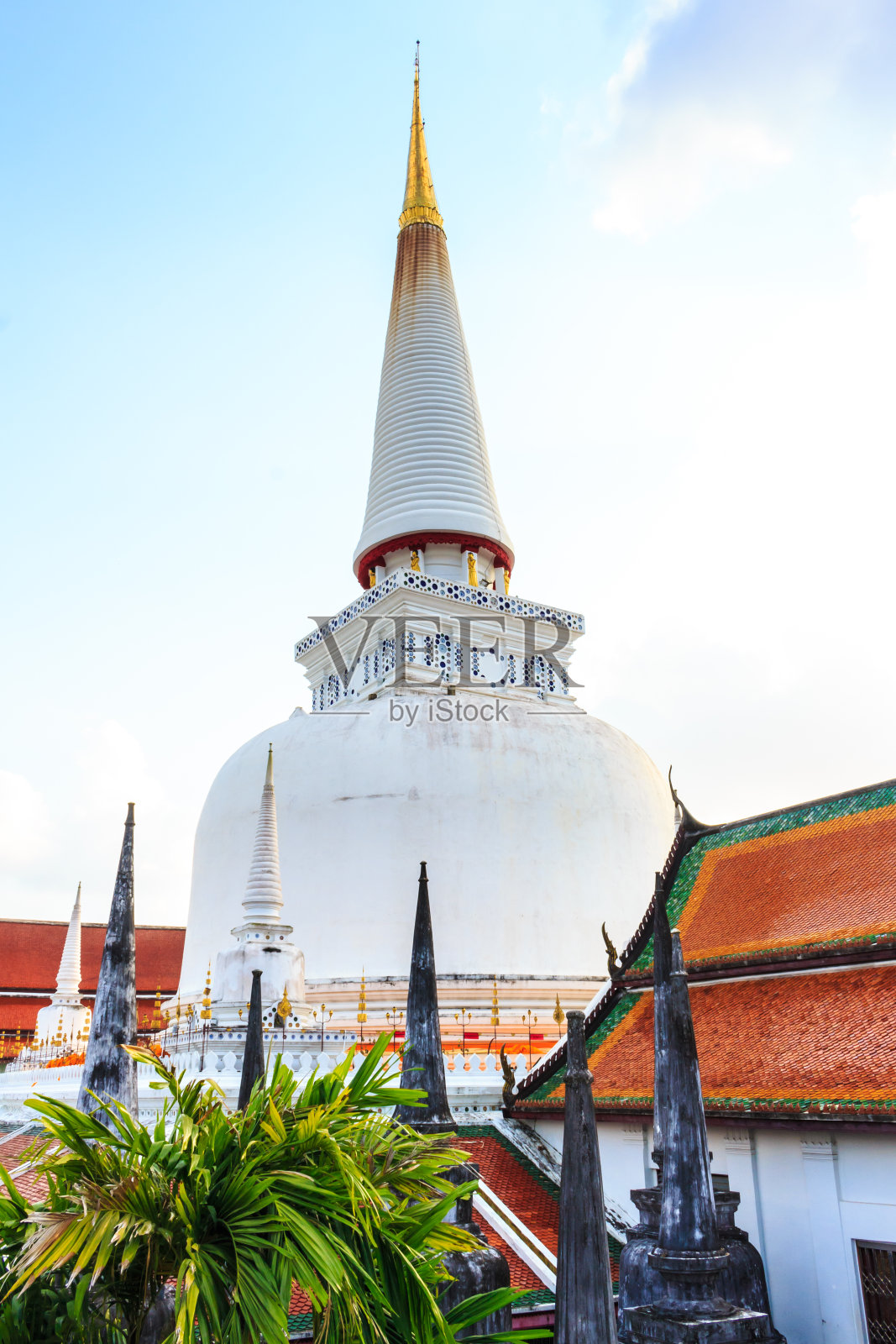 大型古塔,历史悠久的泰国南部:佛塔照片摄影图片