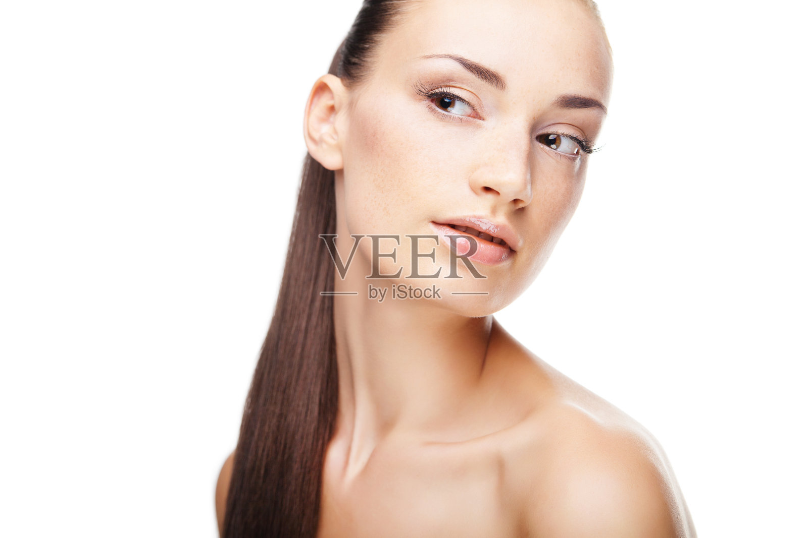 美丽的女人的脸与干净新鲜的皮肤照片摄影图片