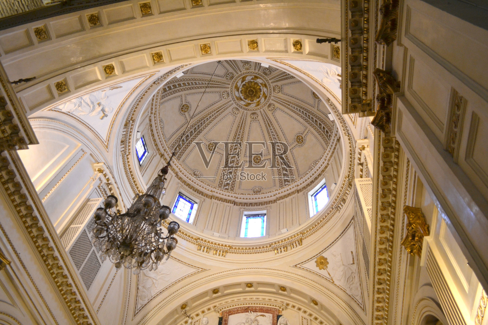 在一个教堂照片摄影图片