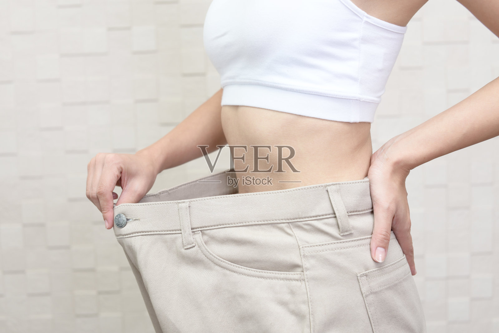 减肥成功女性照片摄影图片