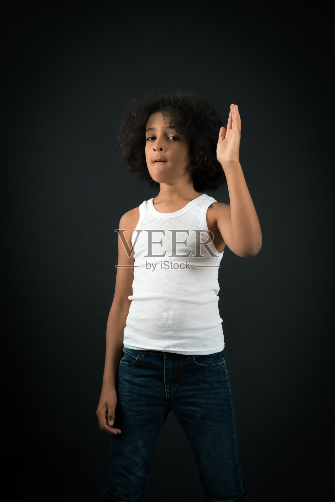 帅哥在不同的场合做不同的表情照片摄影图片