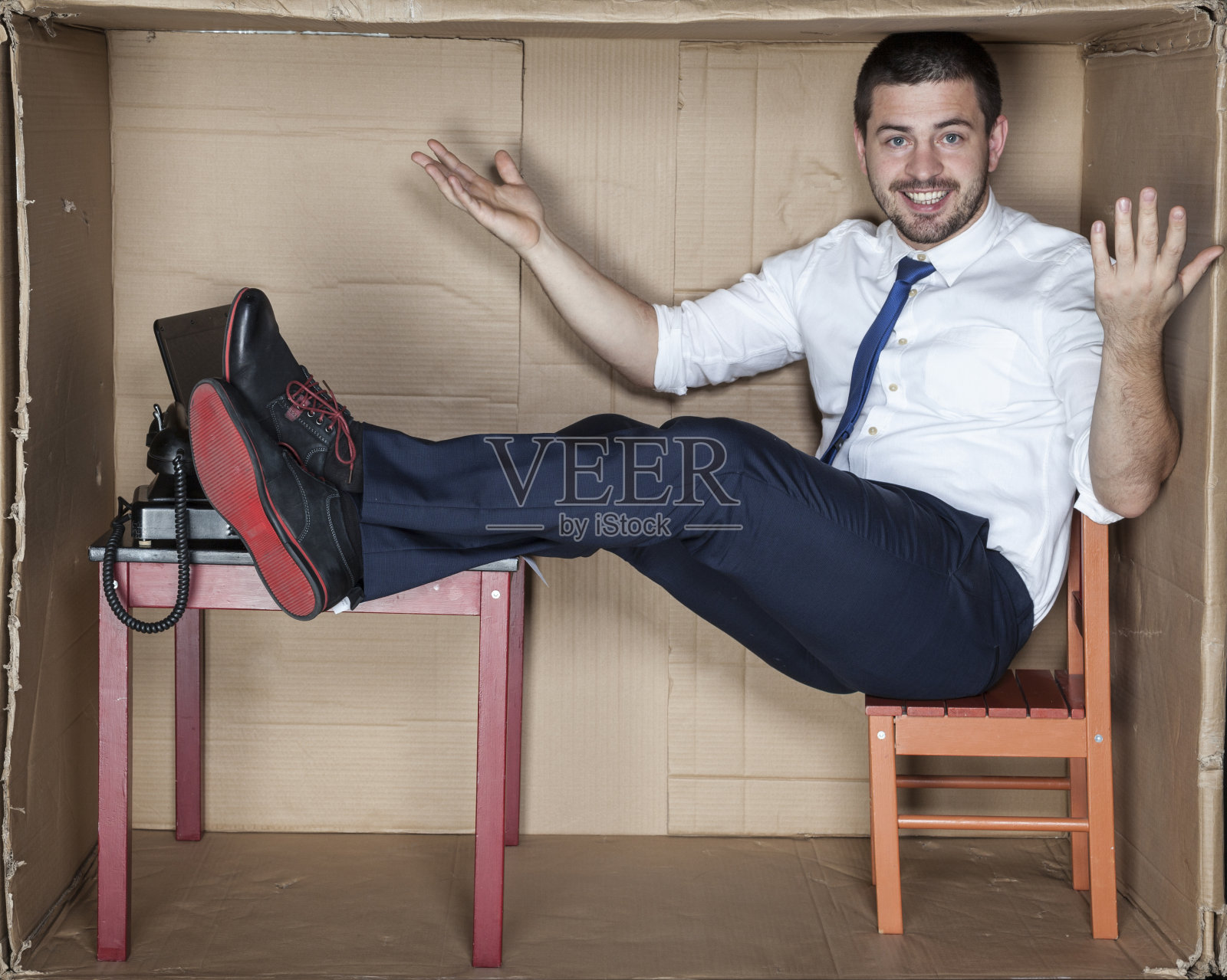 年轻商人的梦想办公室照片摄影图片