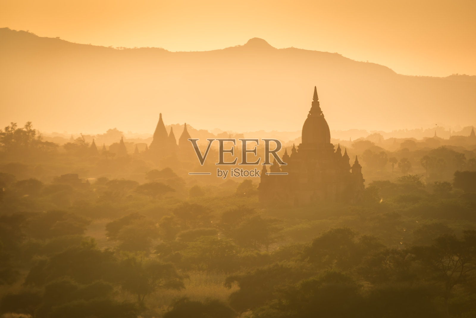 蒲甘神庙(异教徒),曼德勒,缅甸照片摄影图片