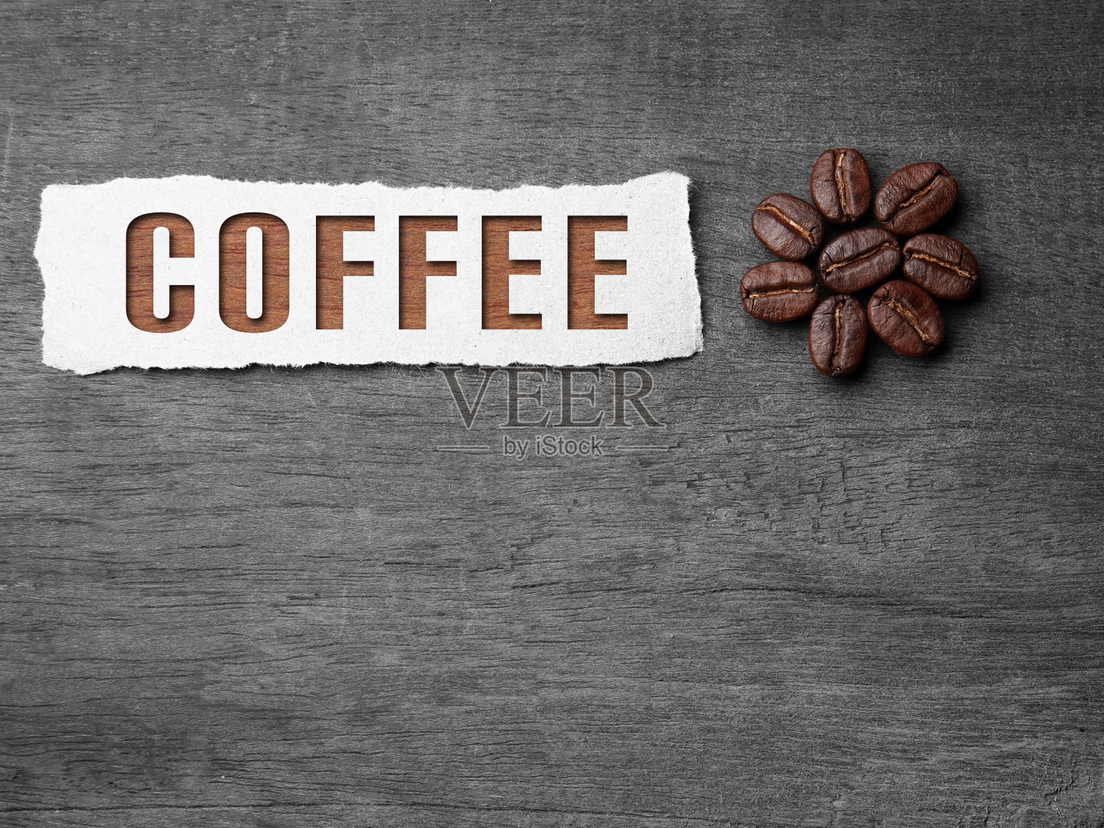 咖啡作物用木纹纸上的文字豆子照片摄影图片