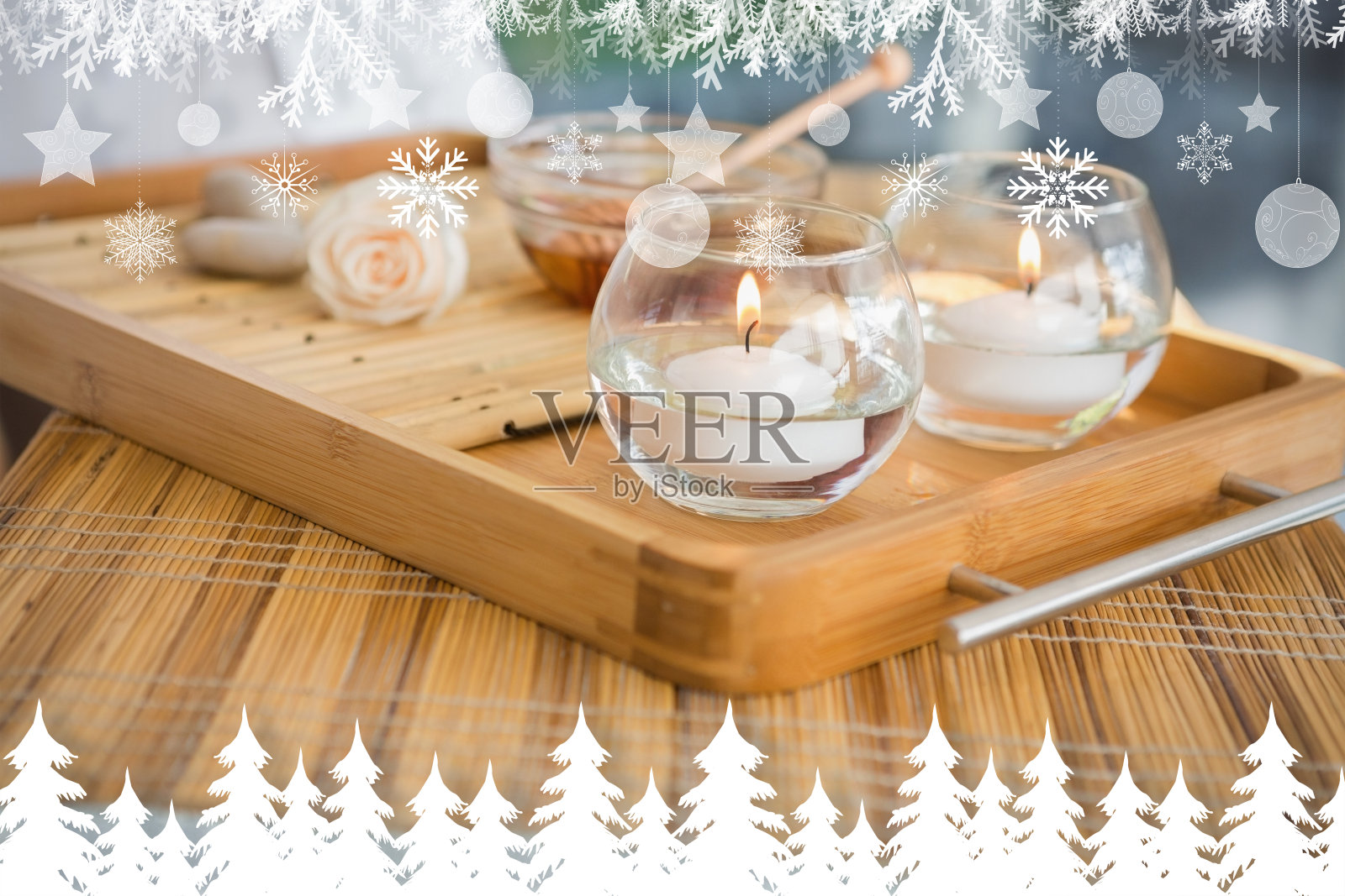 蜡烛和美容在托盘上照片摄影图片