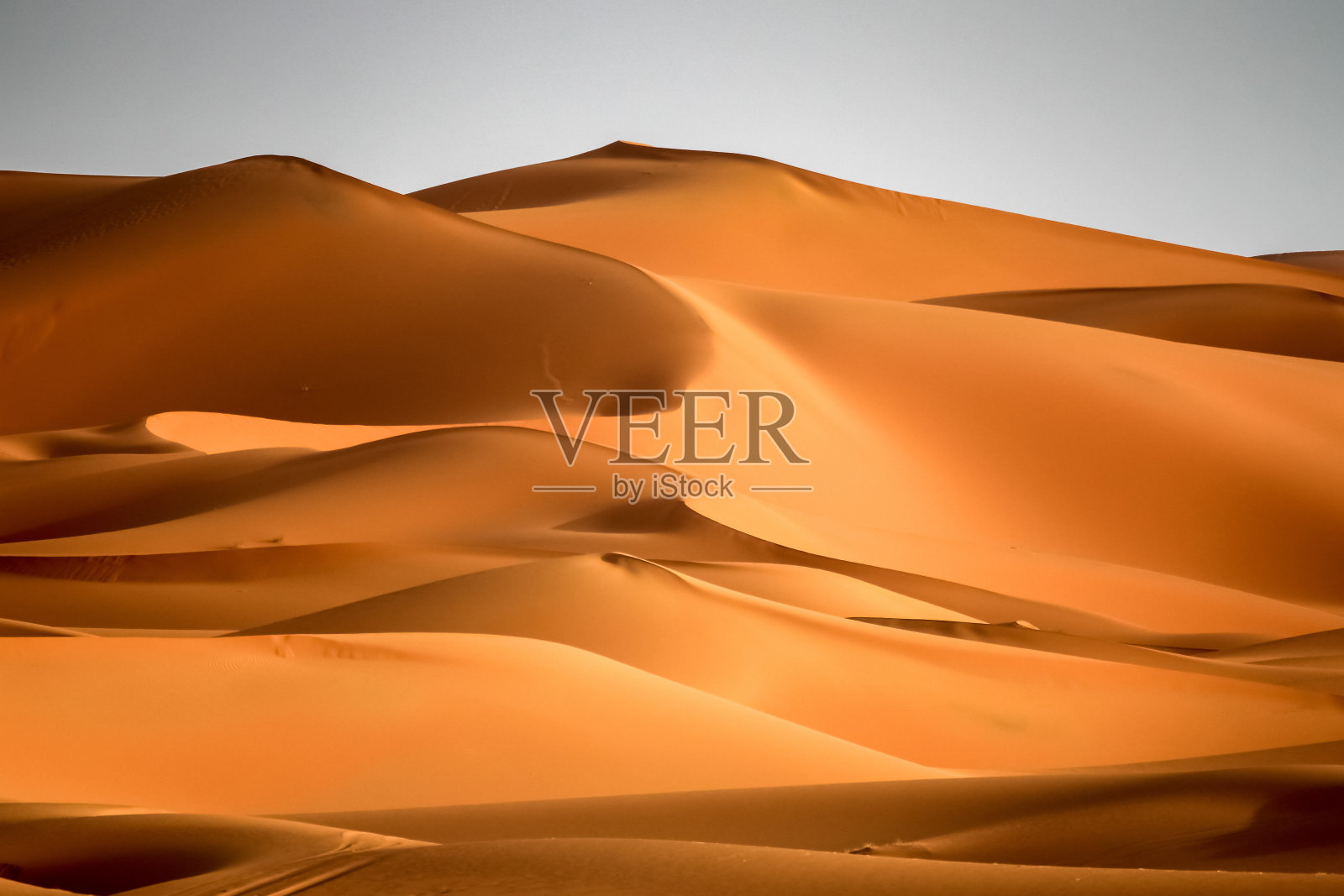 梅尔佐加令人惊叹的沙丘照片摄影图片