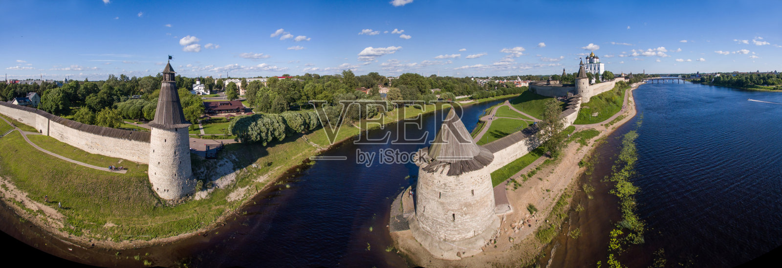 普斯科夫宫夏季鸟瞰图照片摄影图片