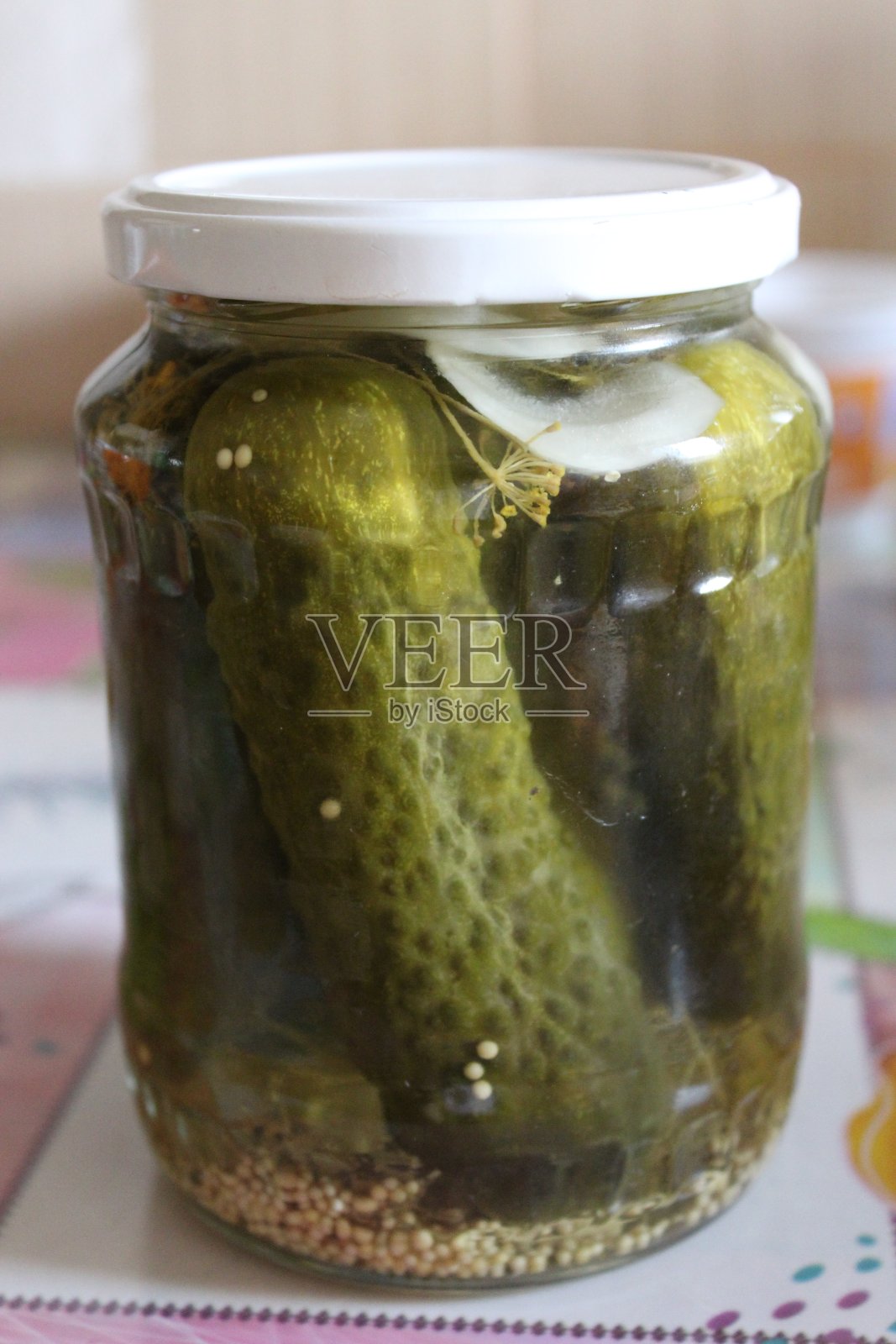罐泡菜照片摄影图片
