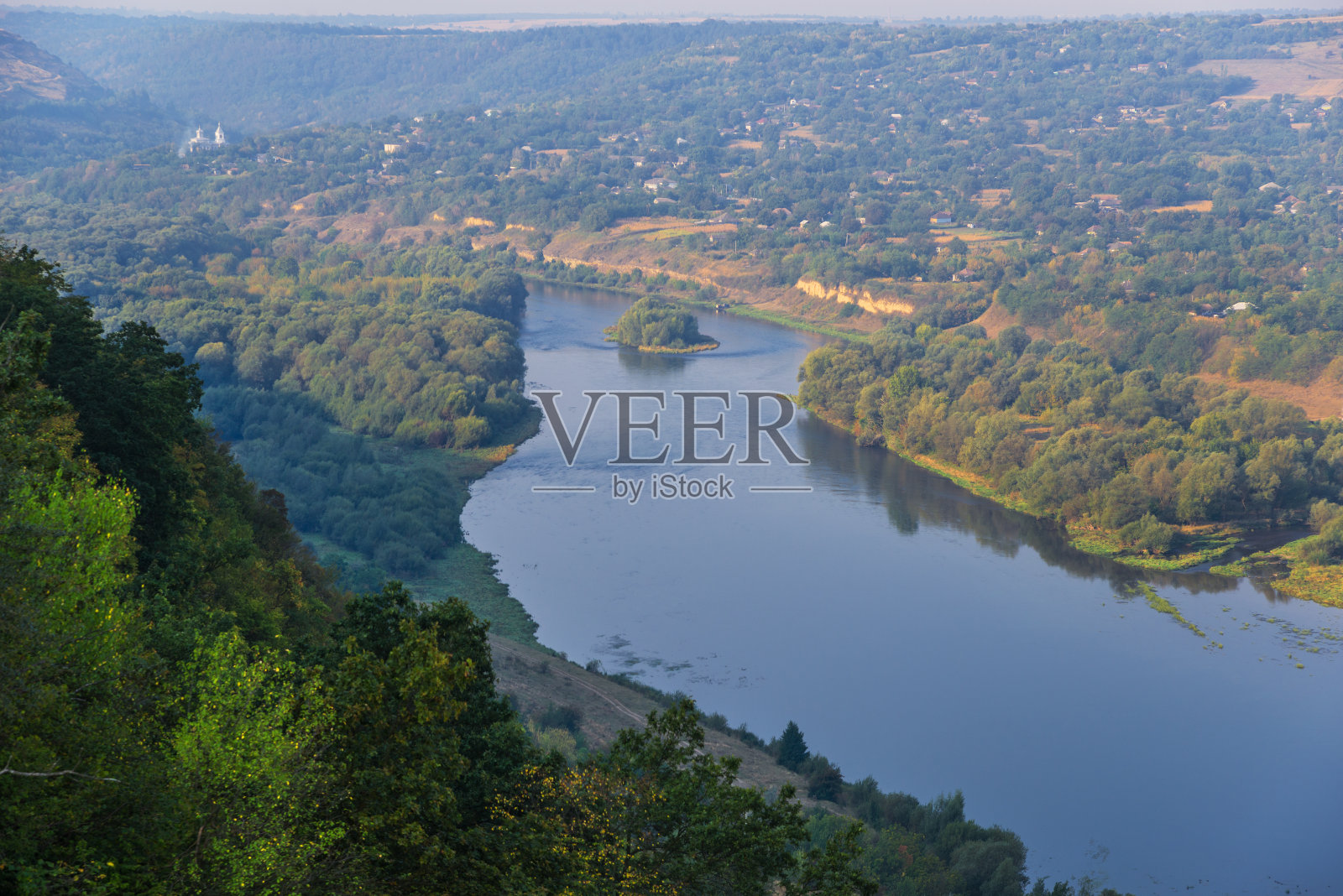 德涅斯特河俯视图照片摄影图片