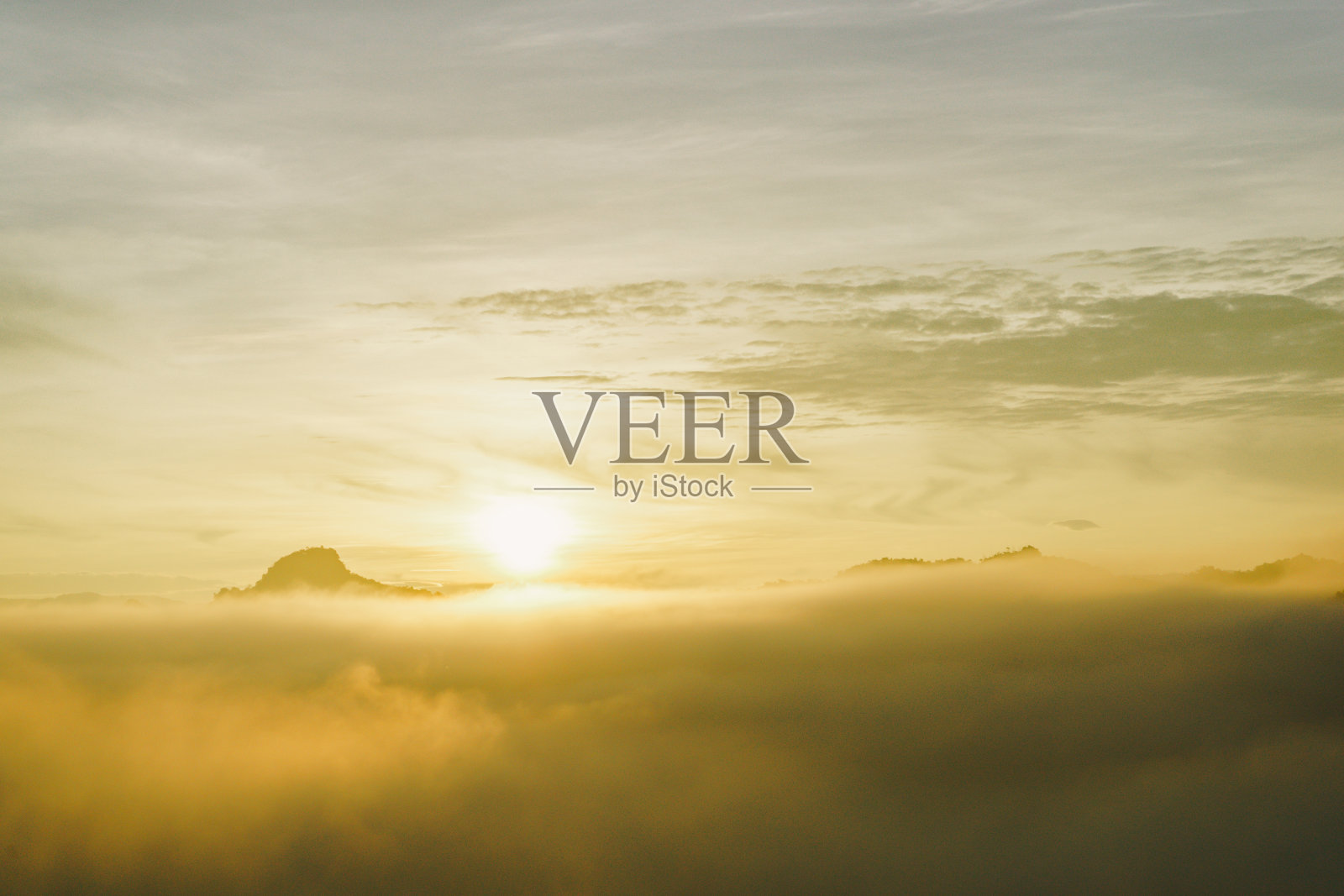 开往泰国的事照片摄影图片