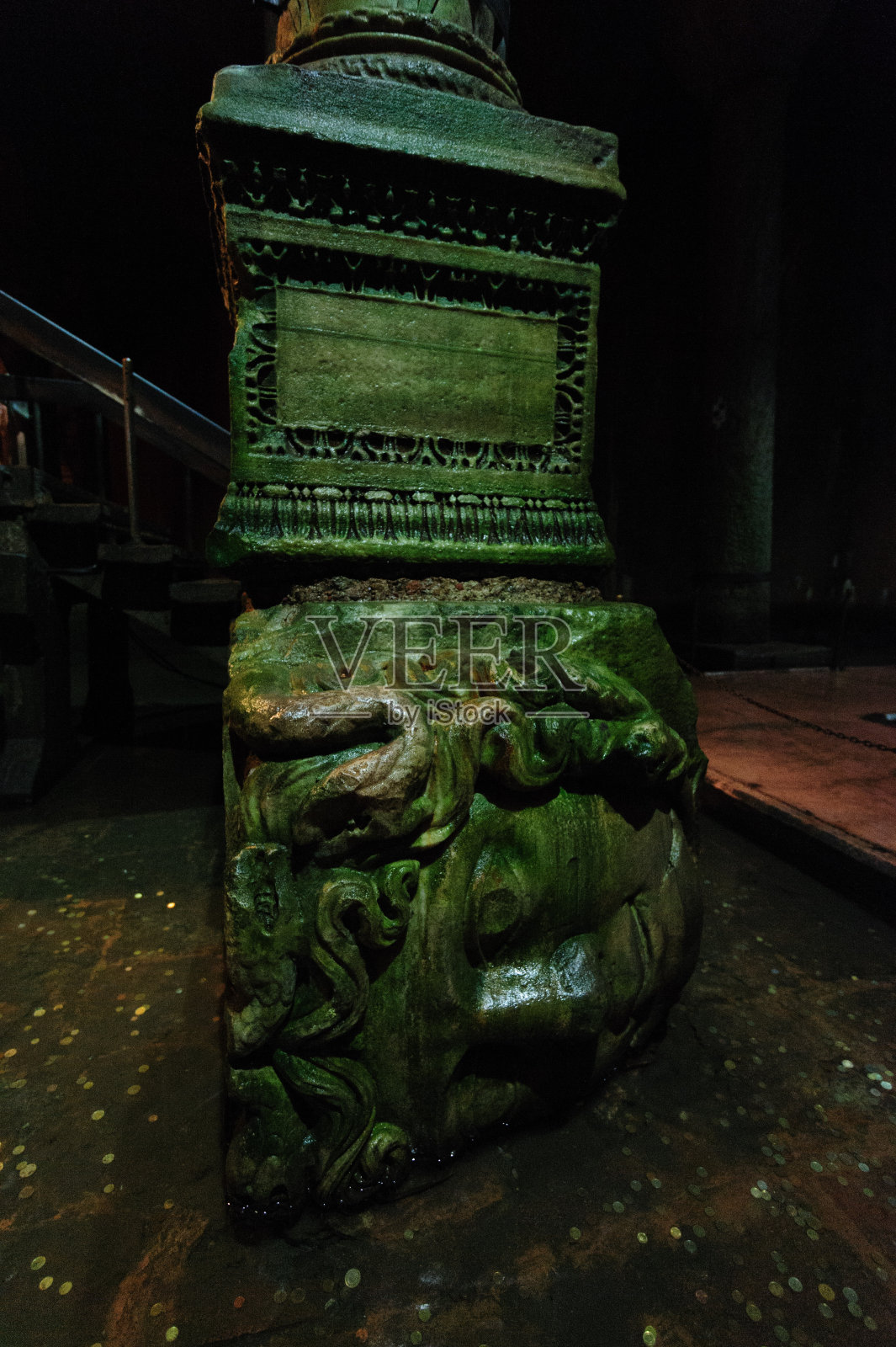 水箱照片摄影图片