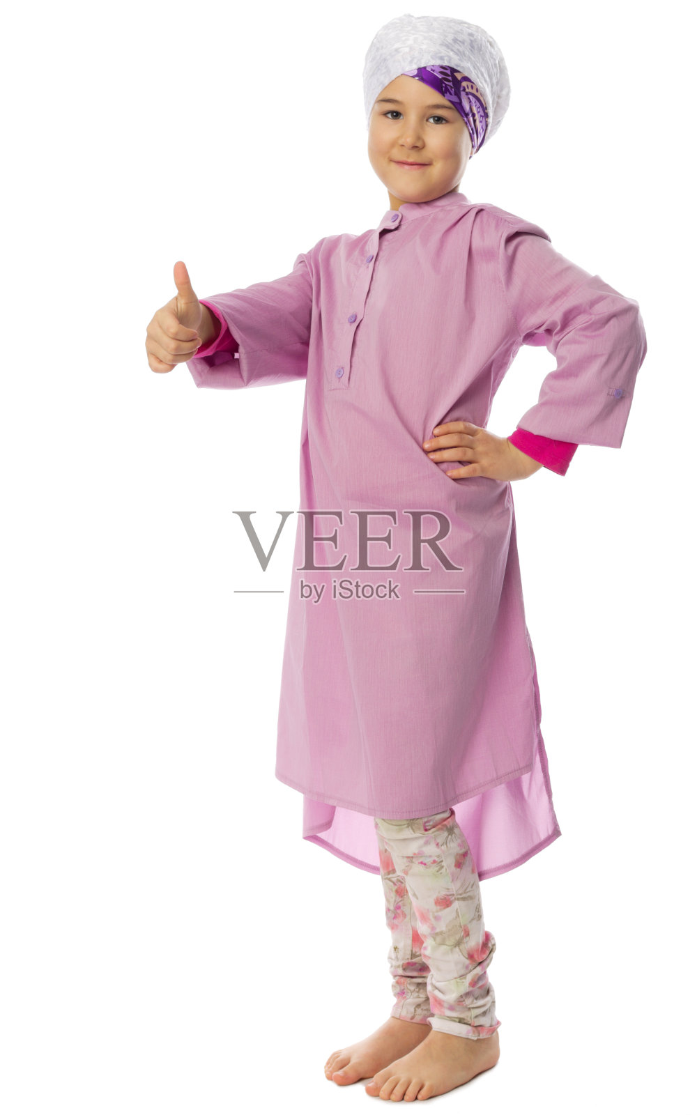 孤独的穆斯林小女孩照片摄影图片