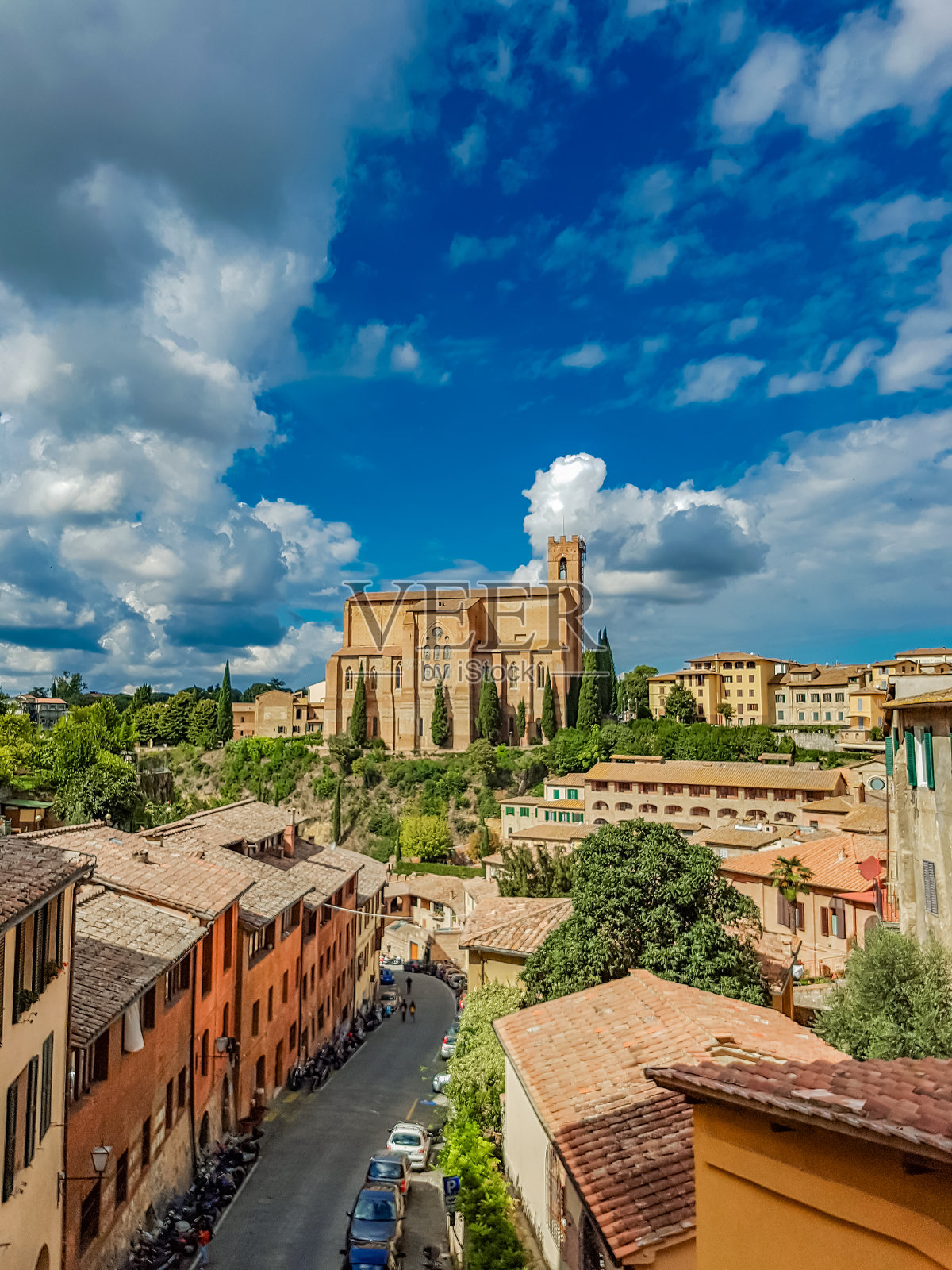锡耶纳的卡特里尼亚纳圣多梅尼科大教堂照片摄影图片