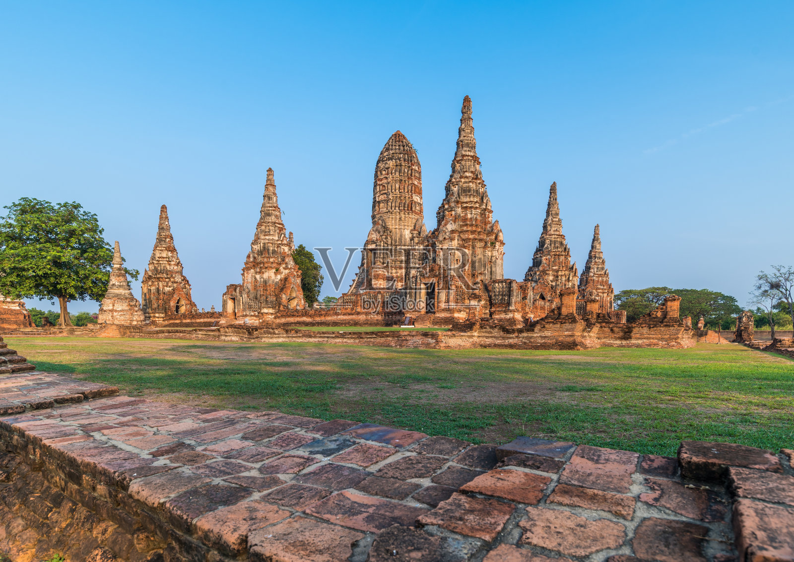 泰国大城府的Chaiwatthanaram寺照片摄影图片