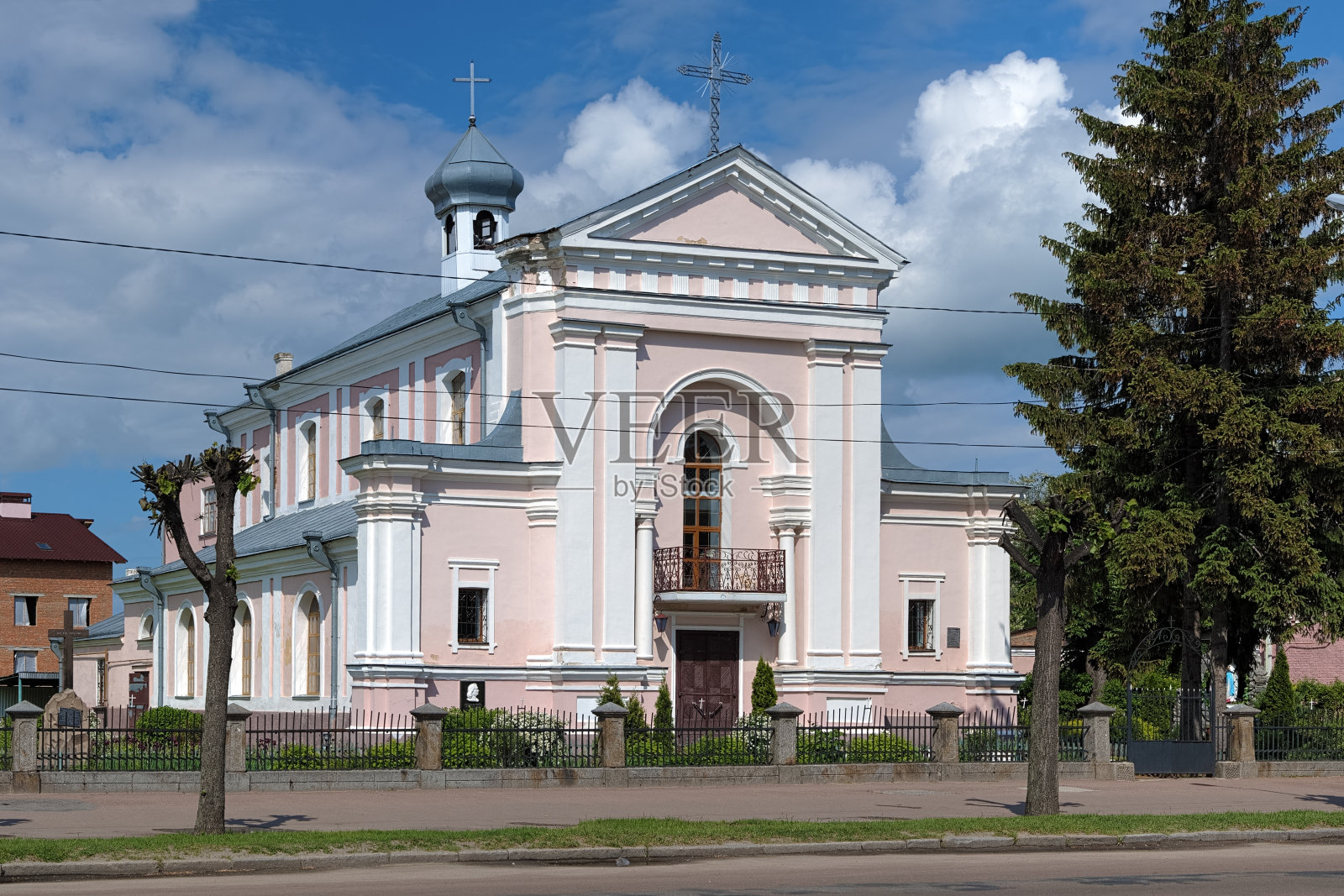 乌克兰Berdychiv的圣芭芭拉教堂照片摄影图片
