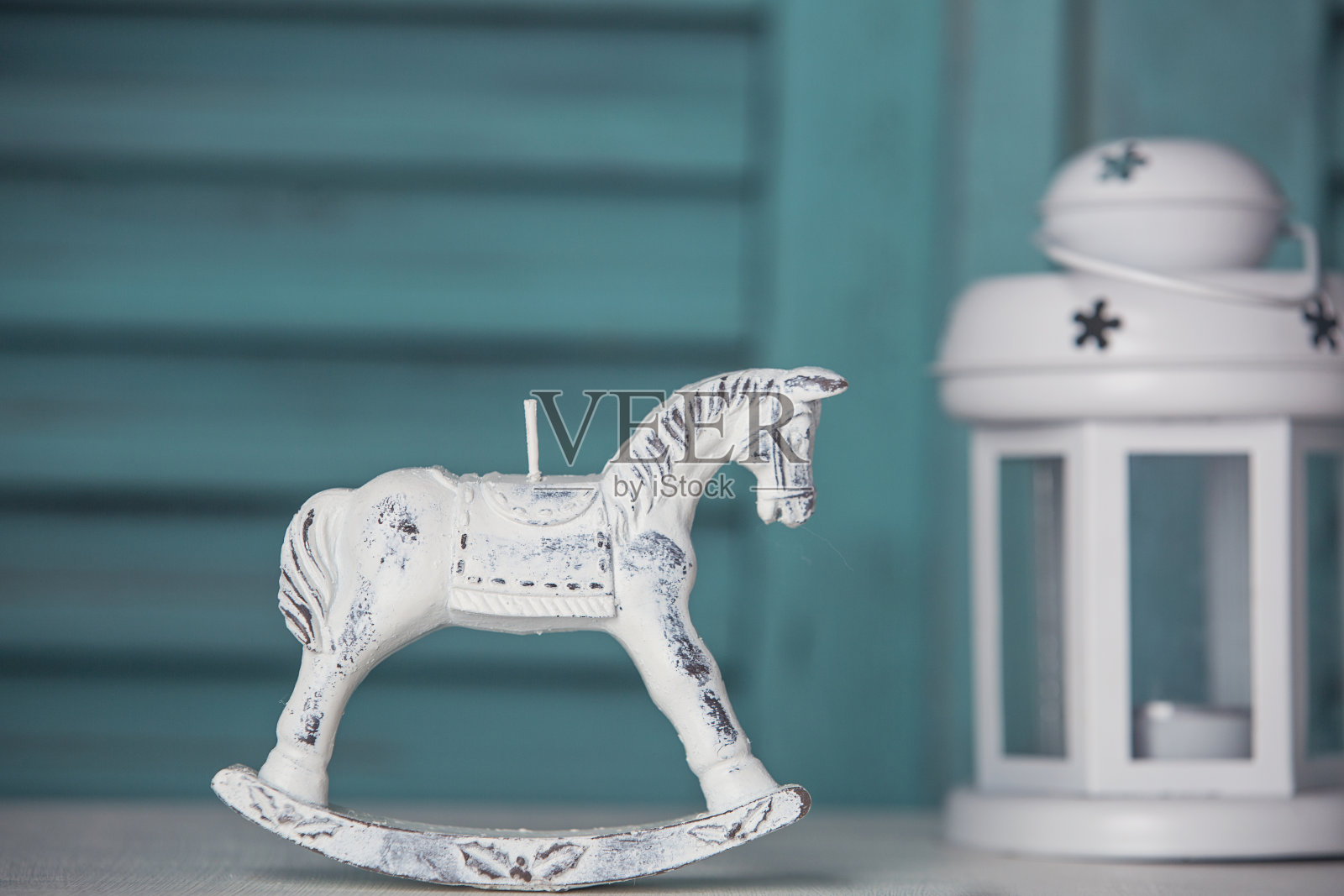 灯笼摇木马照片摄影图片