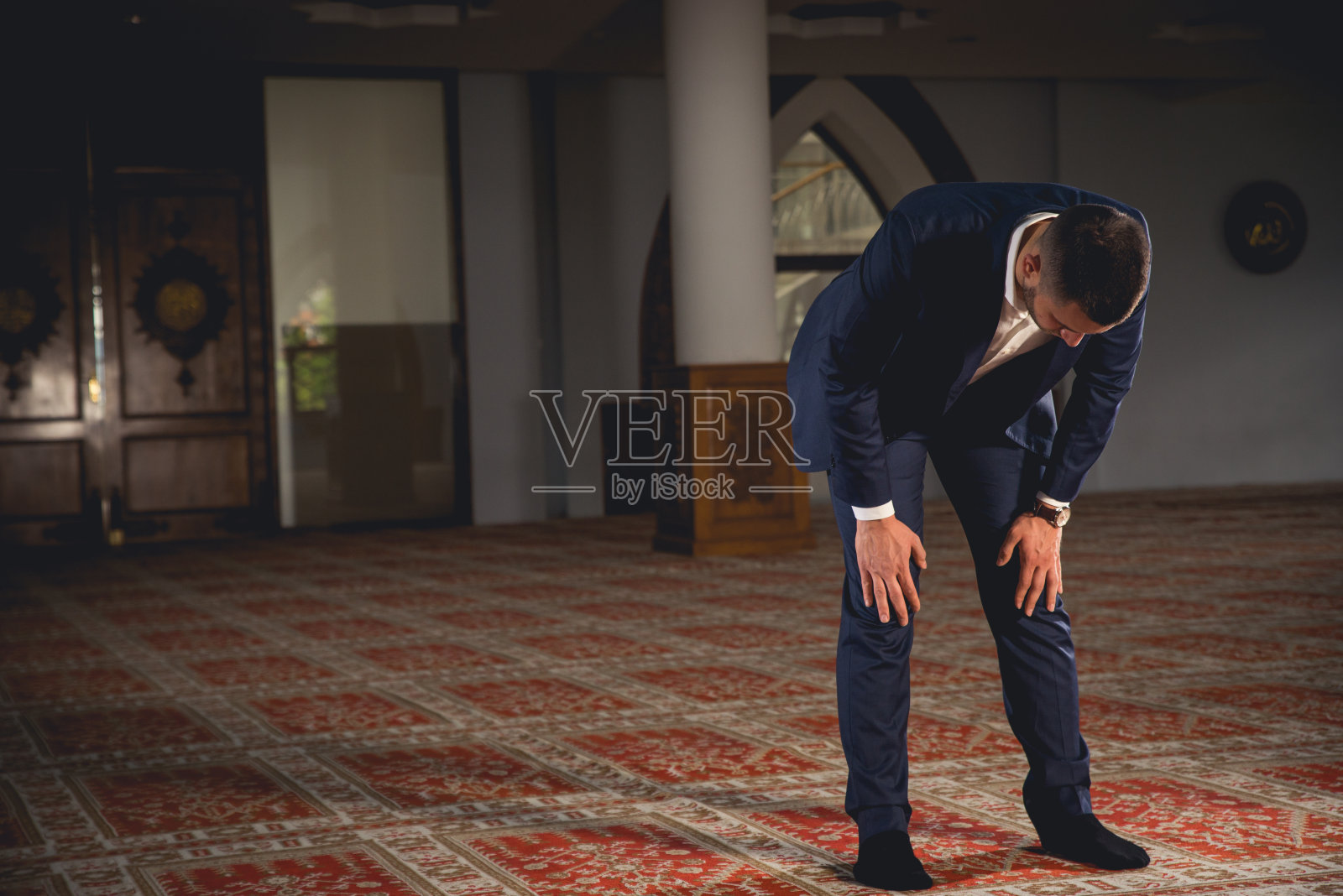 穆斯林祈祷照片摄影图片