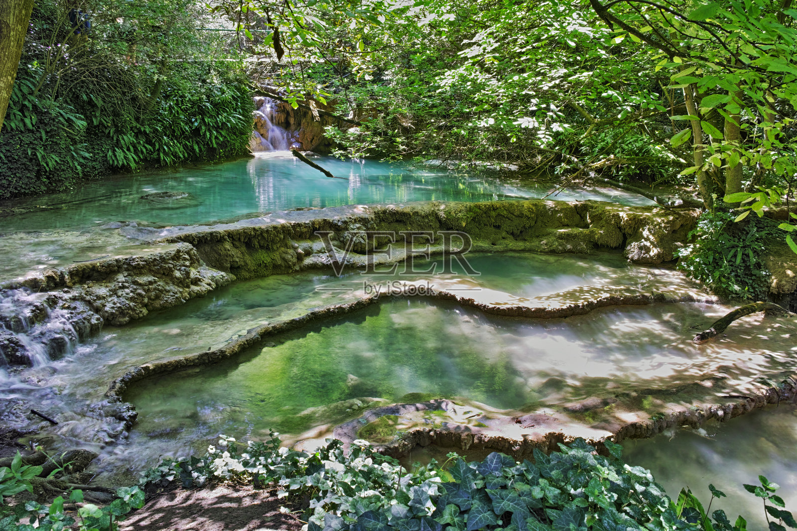 保加利亚克鲁舒纳瀑布,令人惊叹的景色照片摄影图片