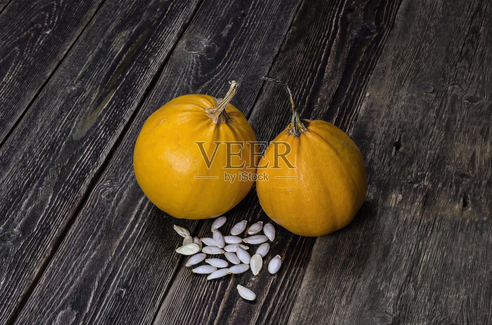 南瓜和南瓜籽照片摄影图片