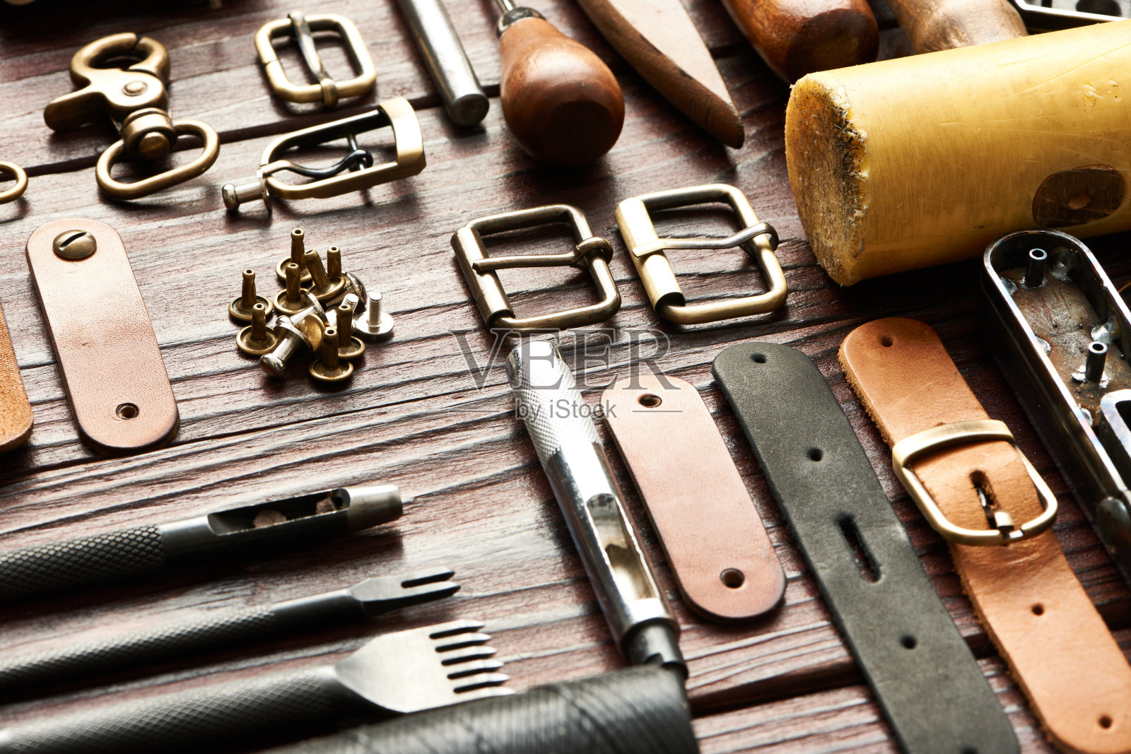 皮革制作工具照片摄影图片