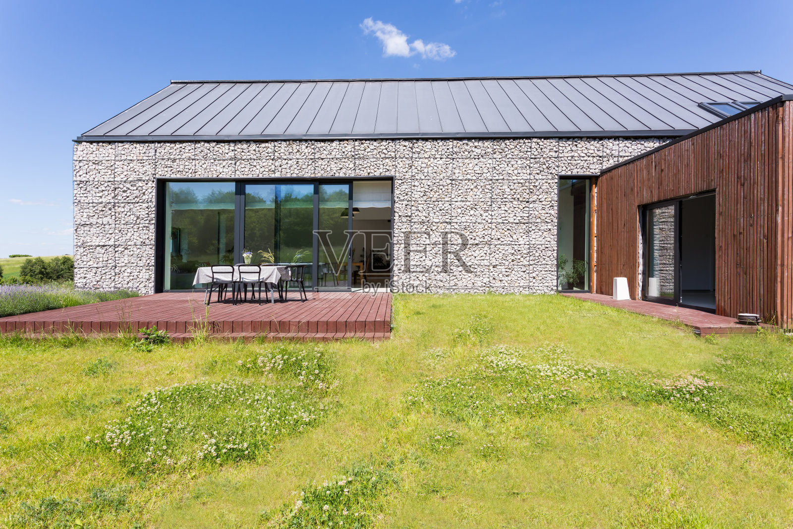 你会喜欢这个房子的照片摄影图片