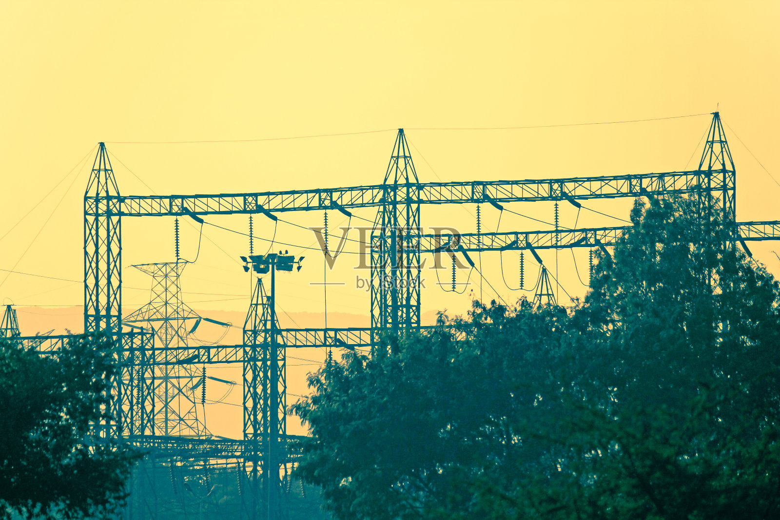 变电站、高压变压器照片摄影图片